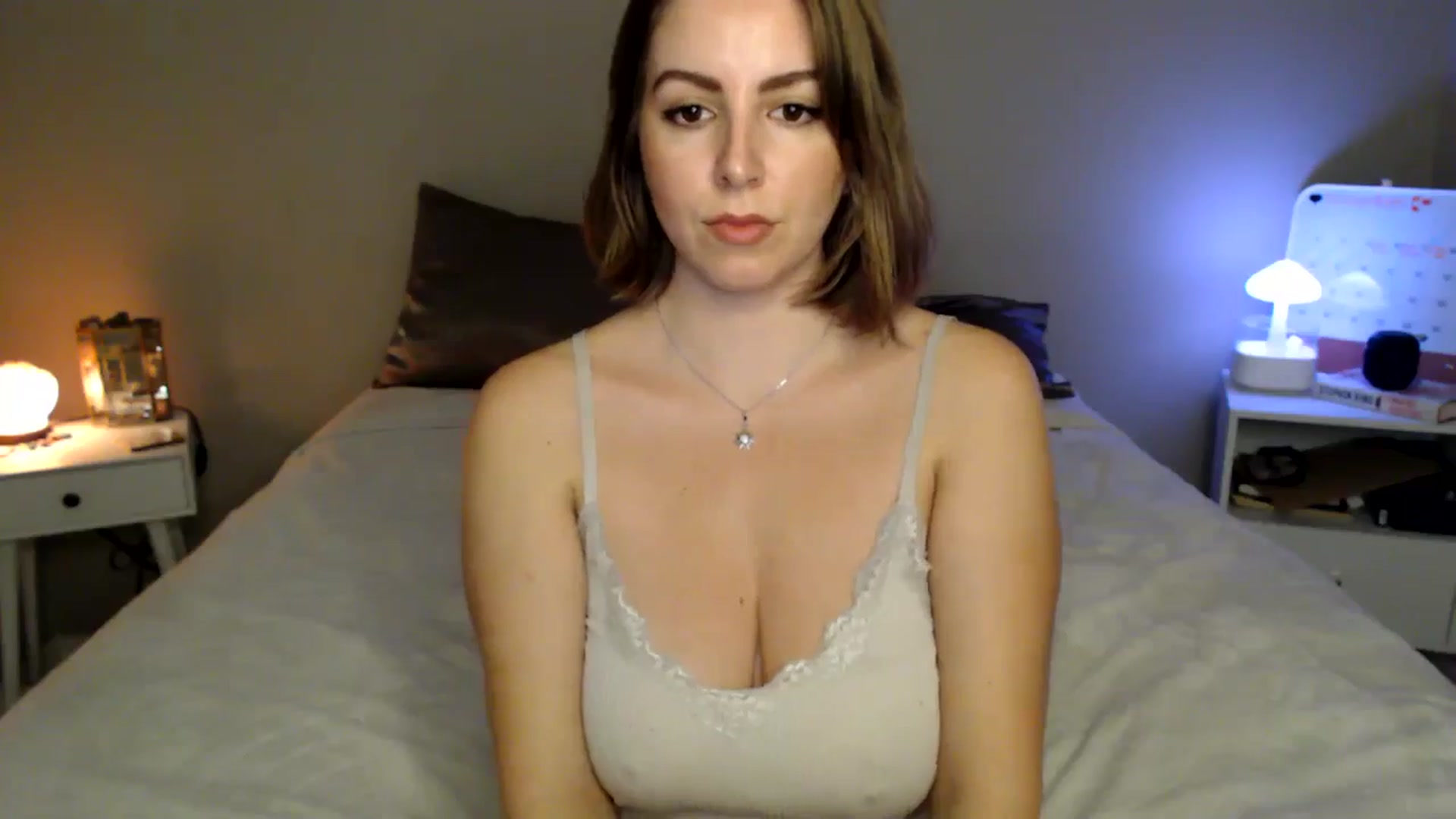 Gallery image thumbnail from MyaDelaney's myfreecams stream on, 11/13/2024, 06:46 image 3 of 20