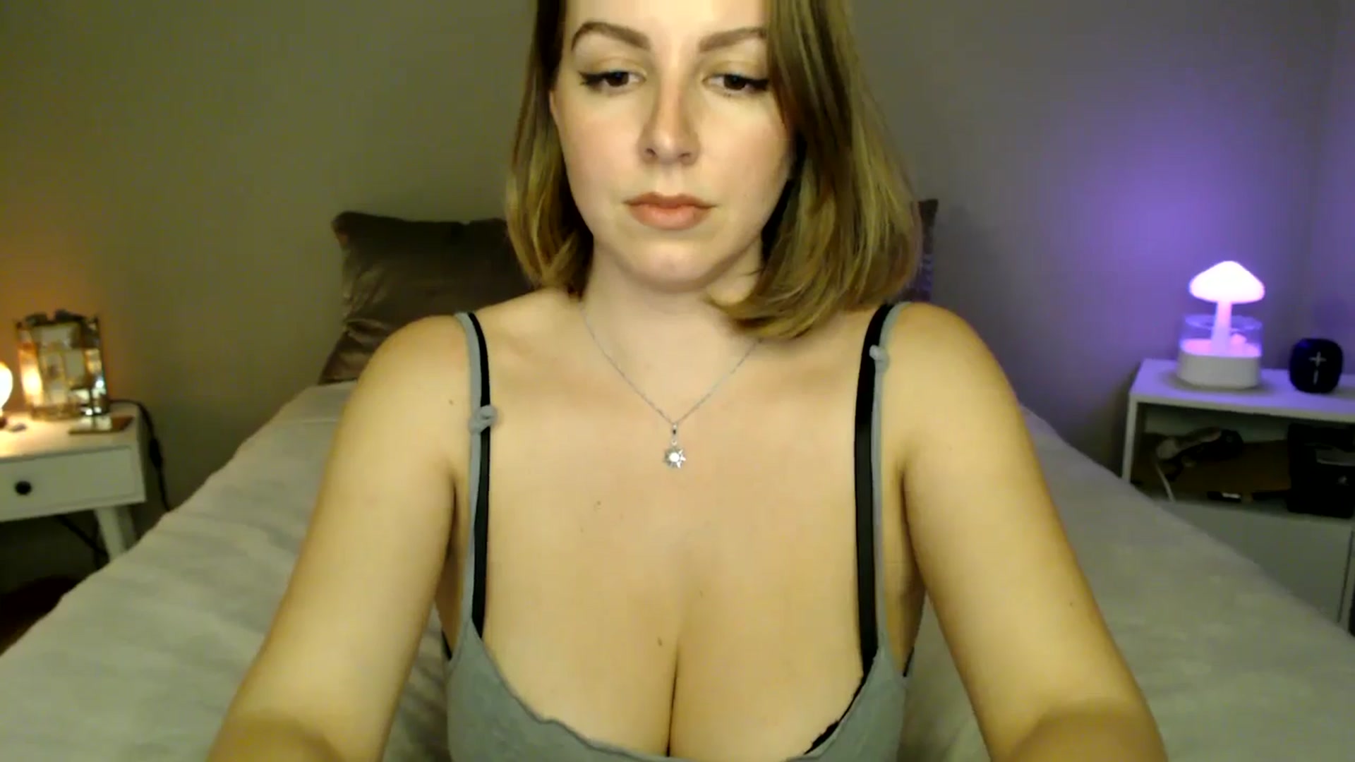 Gallery image thumbnail from MyaDelaney's myfreecams stream on, 12/02/2024, 05:51 image 13 of 20