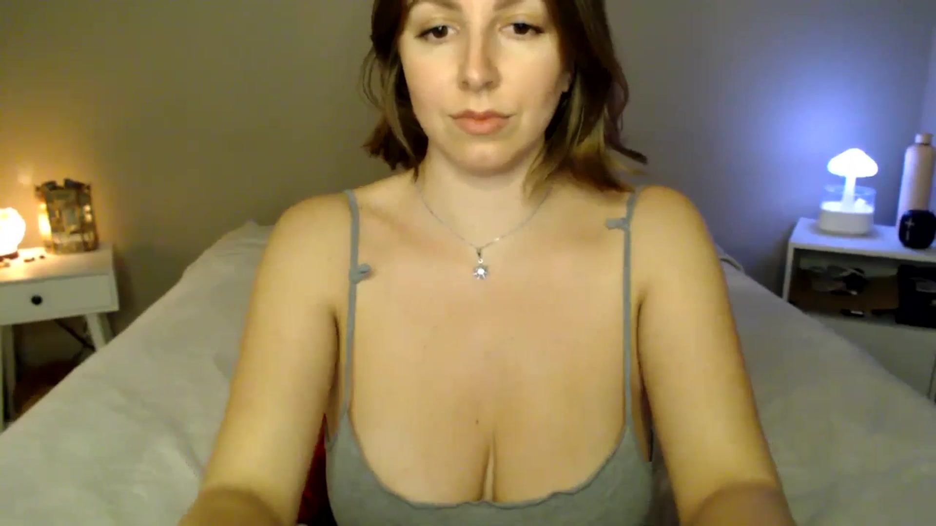 Gallery image thumbnail from MyaDelaney's myfreecams stream on, 12/04/2024, 08:11 image 20 of 20