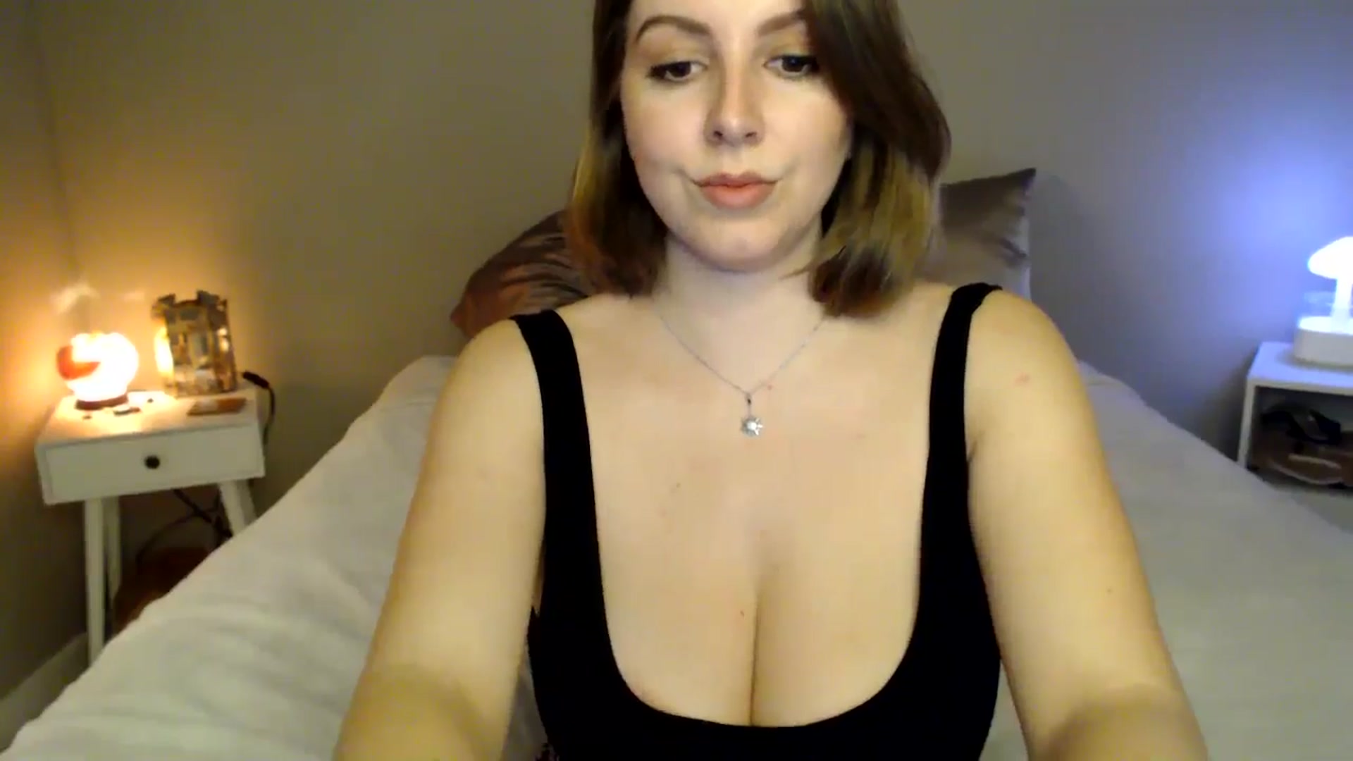 Gallery image thumbnail from MyaDelaney's myfreecams stream on, 12/20/2024, 04:22 image 20 of 20