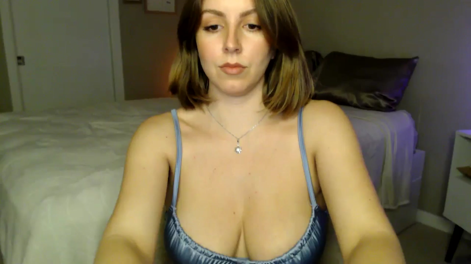 Gallery image thumbnail from MyaDelaney's myfreecams stream on, 01/10/2025, 04:06 image 13 of 20