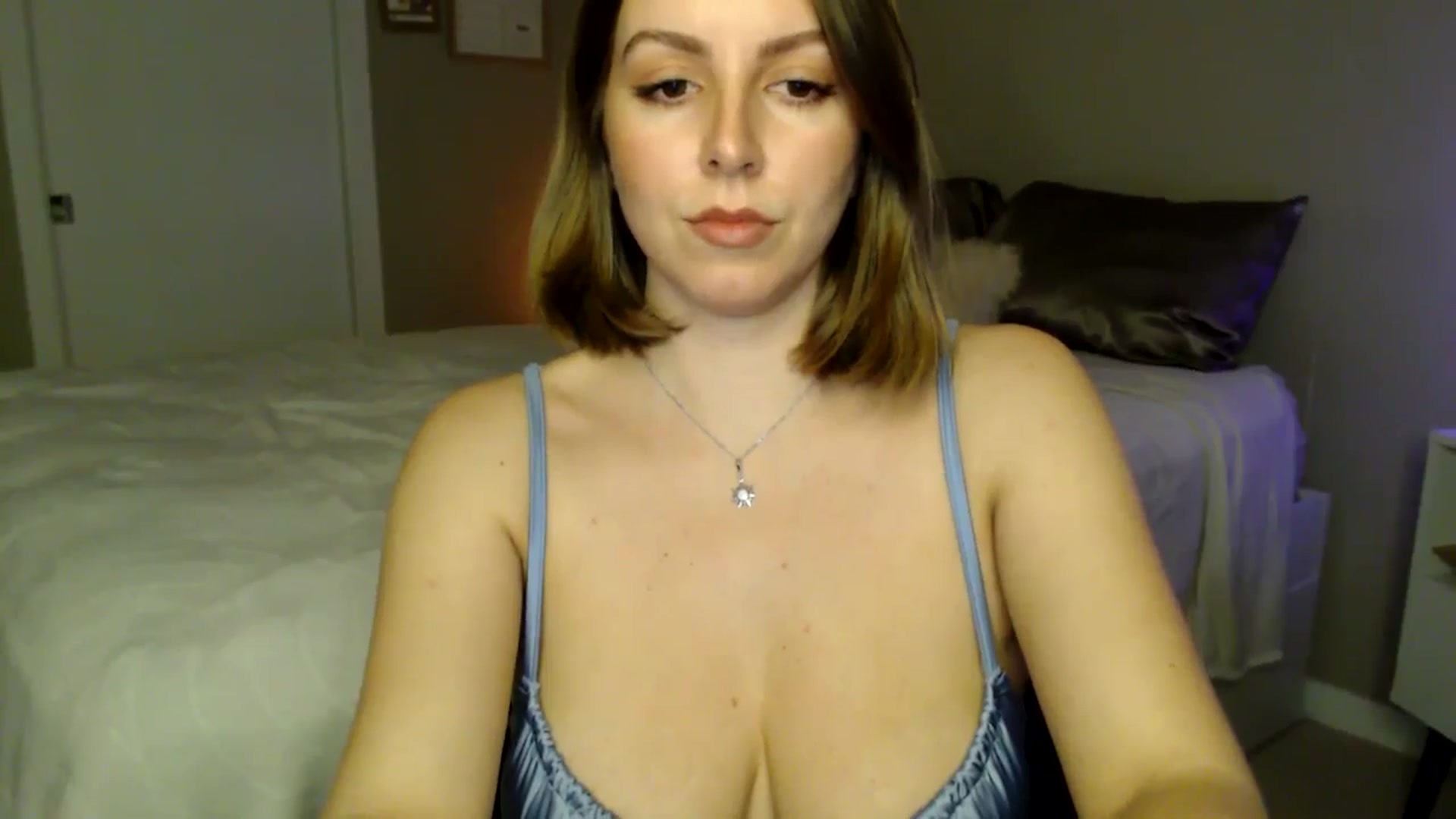 Gallery image thumbnail from MyaDelaney's myfreecams stream on, 01/10/2025, 04:06 image 3 of 20