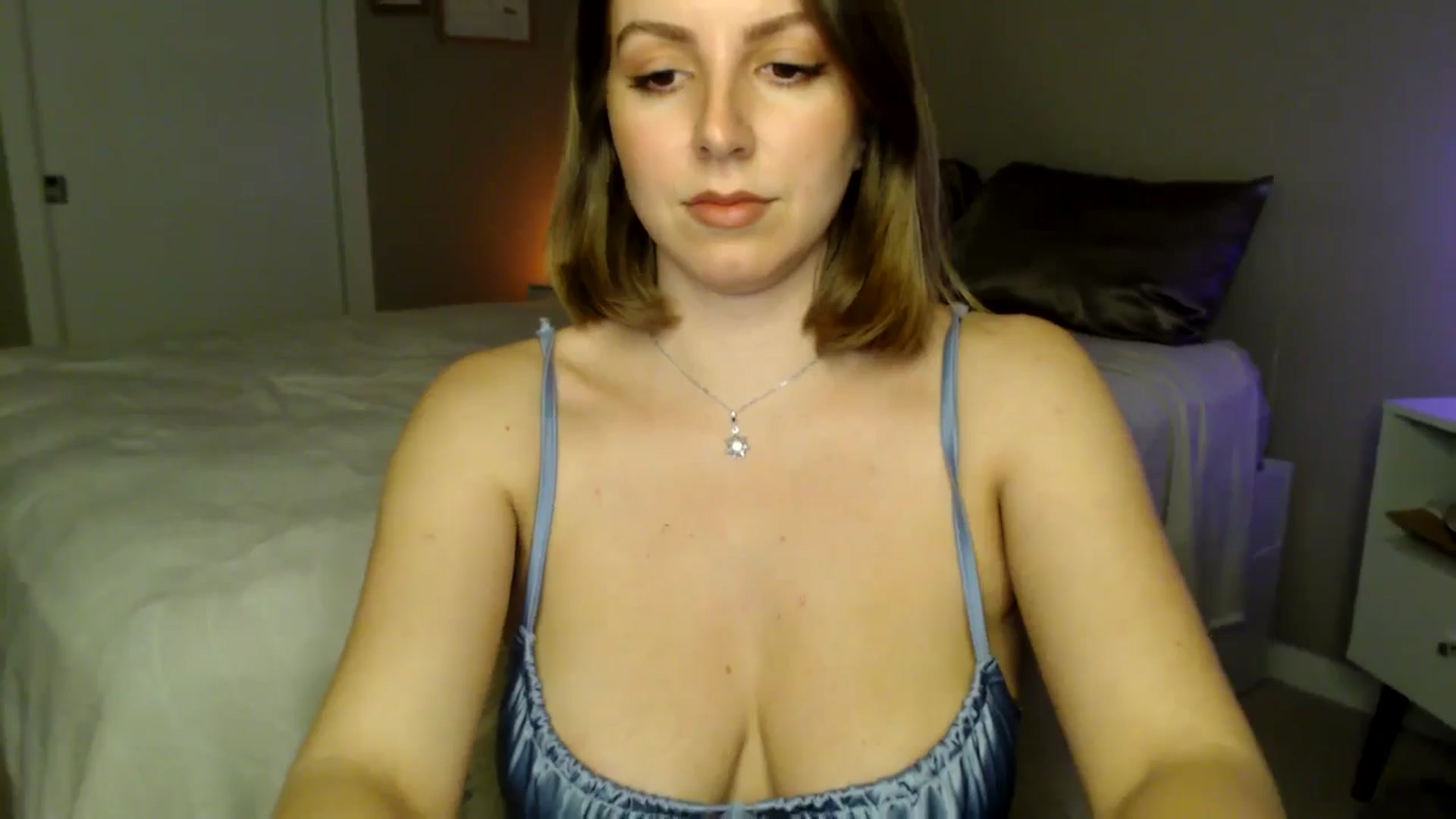 Gallery image thumbnail from MyaDelaney's myfreecams stream on, 01/10/2025, 04:06 image 19 of 20