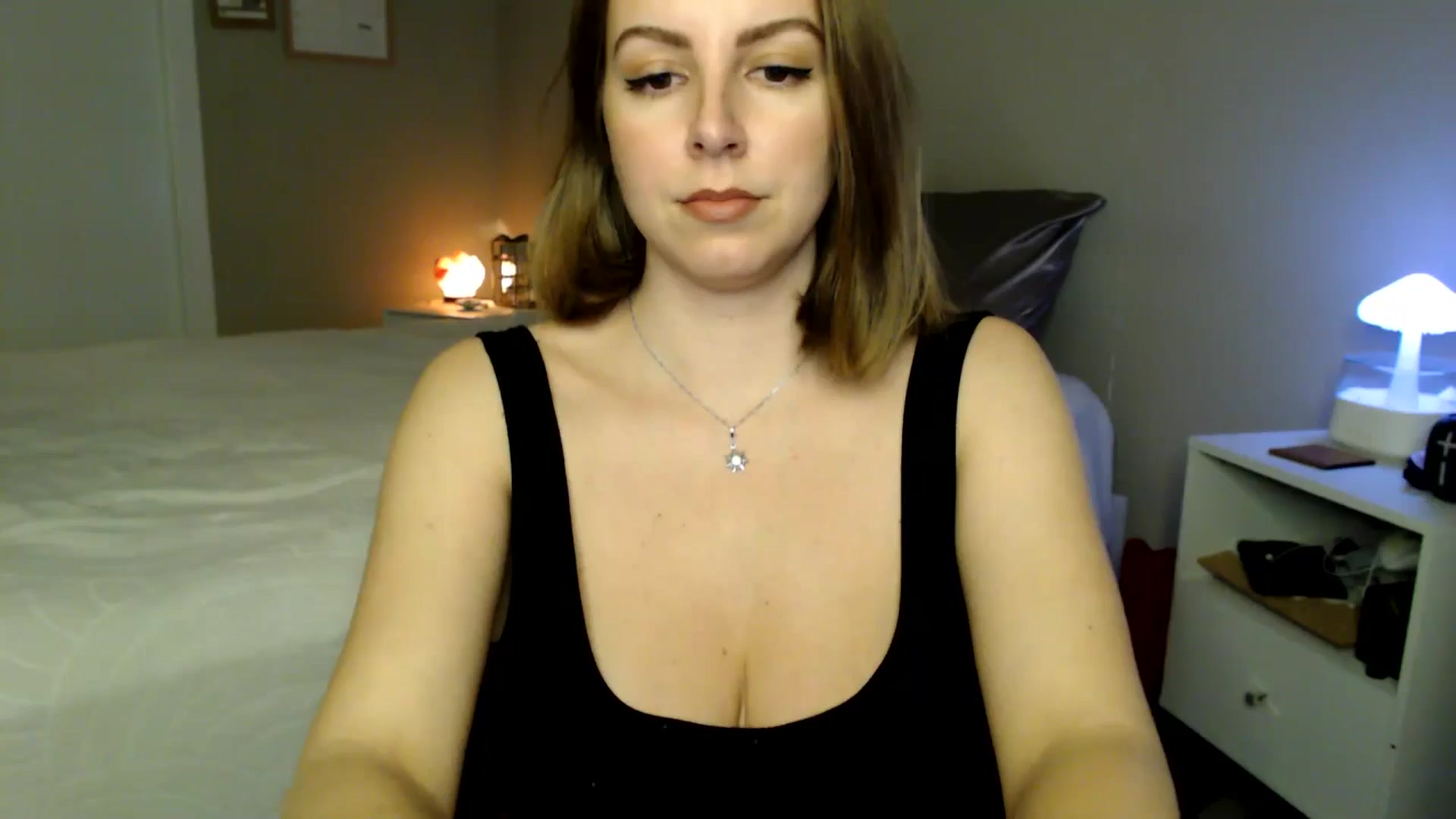 Gallery image thumbnail from MyaDelaney's myfreecams stream on, 01/30/2025, 01:26 image 11 of 20
