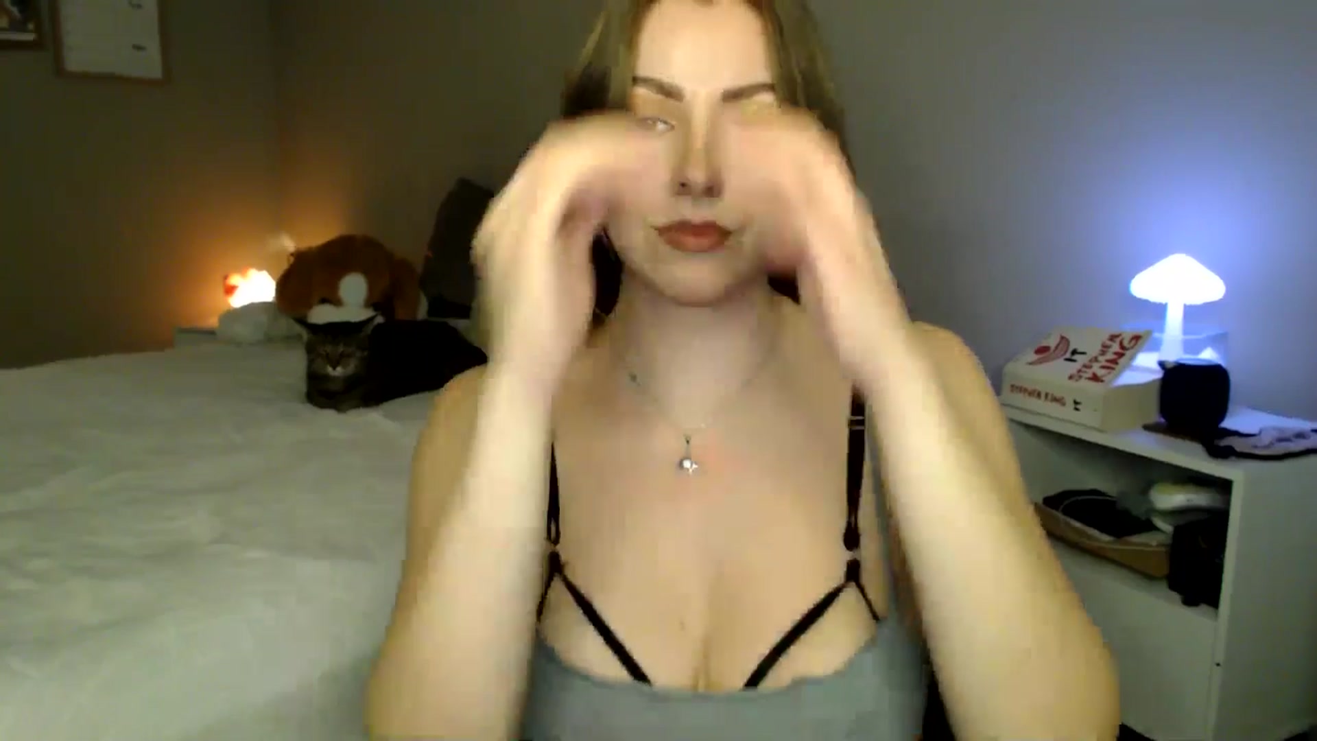 Gallery image thumbnail from MyaDelaney's myfreecams stream on, 02/07/2025, 02:33 image 15 of 20
