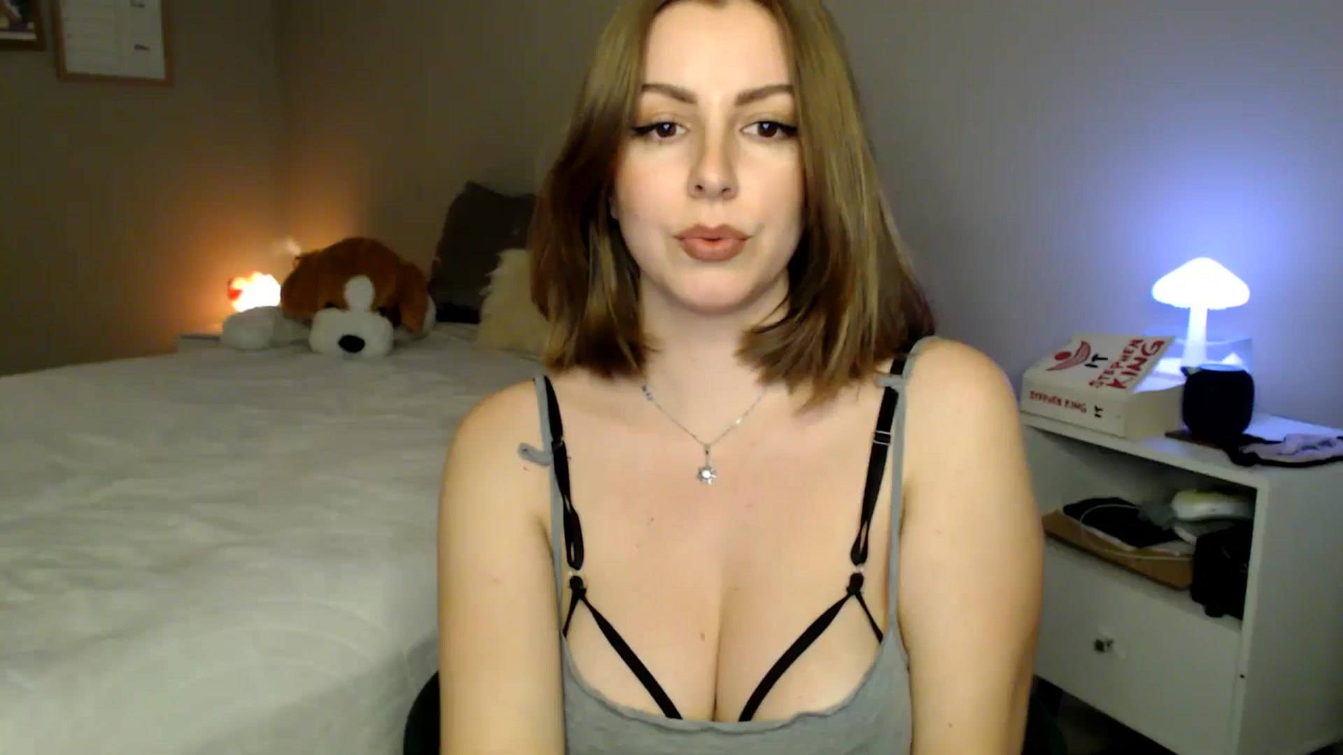 Gallery image thumbnail from MyaDelaney's myfreecams stream on, 02/07/2025, 02:33 image 1 of 20