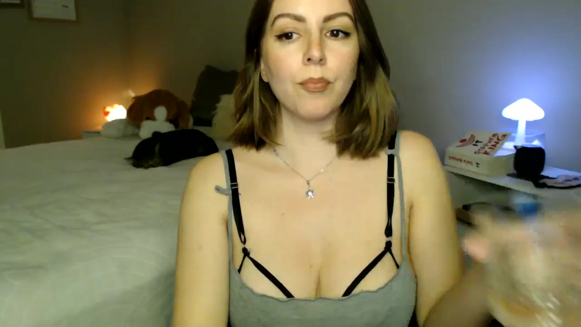 Gallery image thumbnail from MyaDelaney's myfreecams stream on, 02/07/2025, 03:28 image 4 of 20