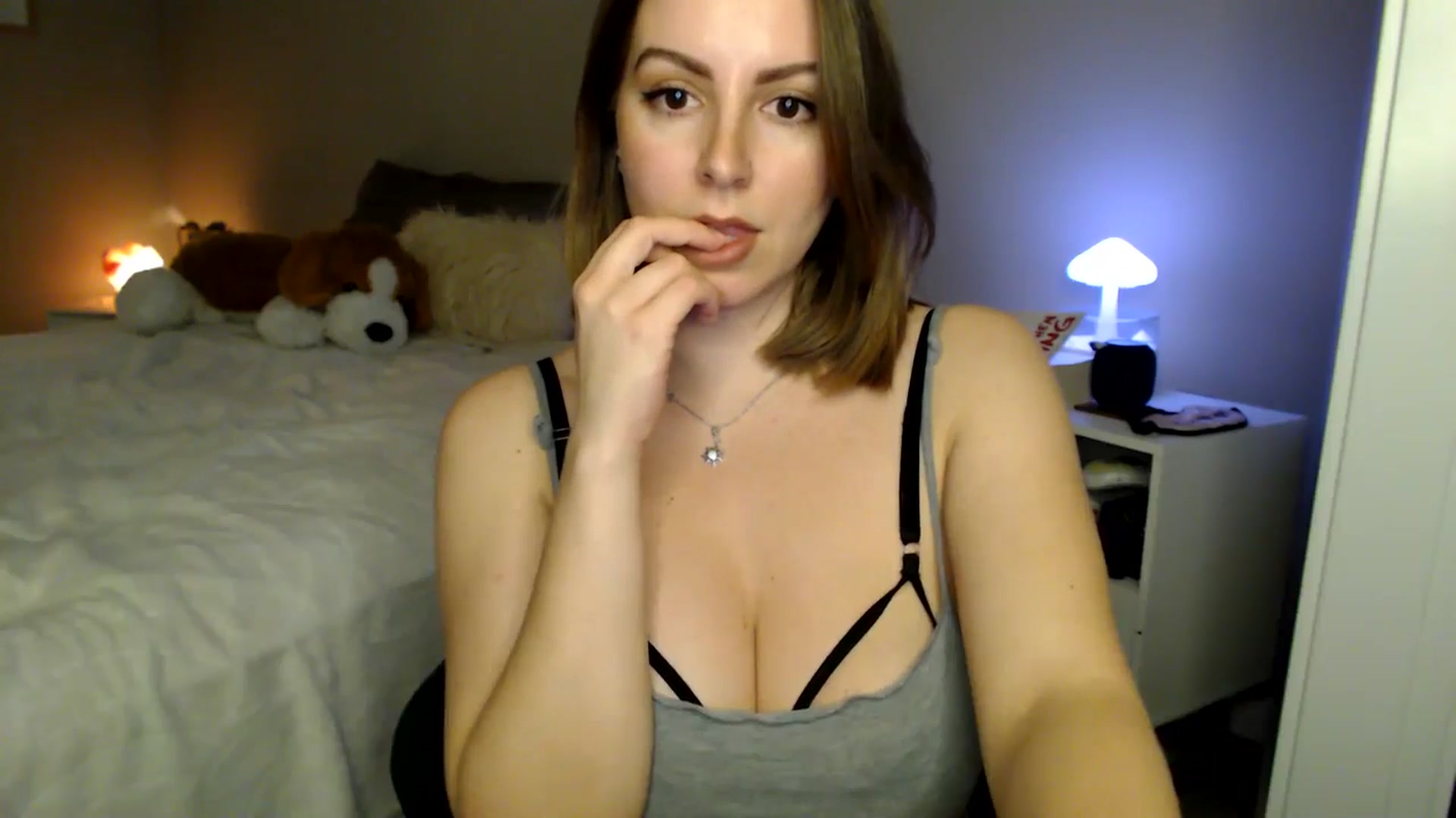 Gallery image thumbnail from MyaDelaney's myfreecams stream on, 02/07/2025, 04:49 image 16 of 20
