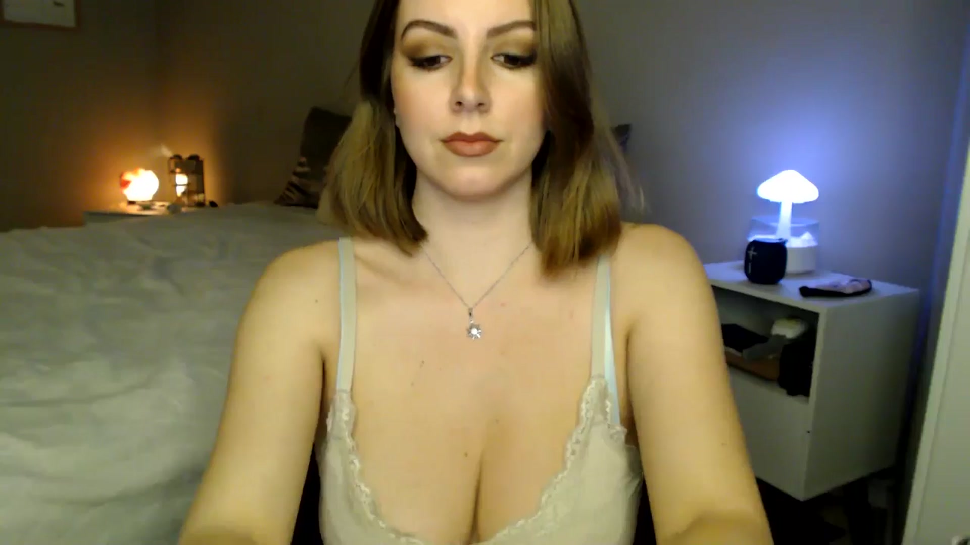 Gallery image thumbnail from MyaDelaney's myfreecams stream on, 02/09/2025, 05:52 image 7 of 20