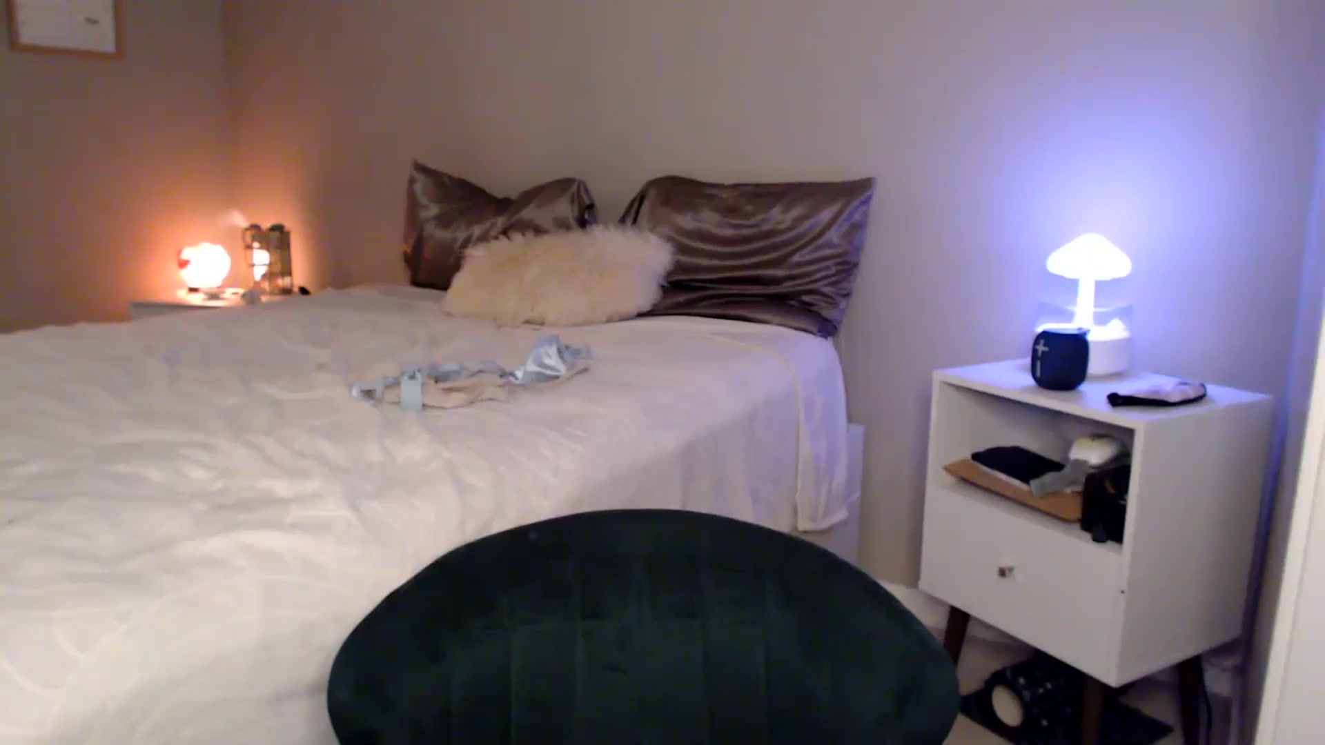 Gallery image thumbnail from MyaDelaney's myfreecams stream on, 02/09/2025, 07:32 image 13 of 20