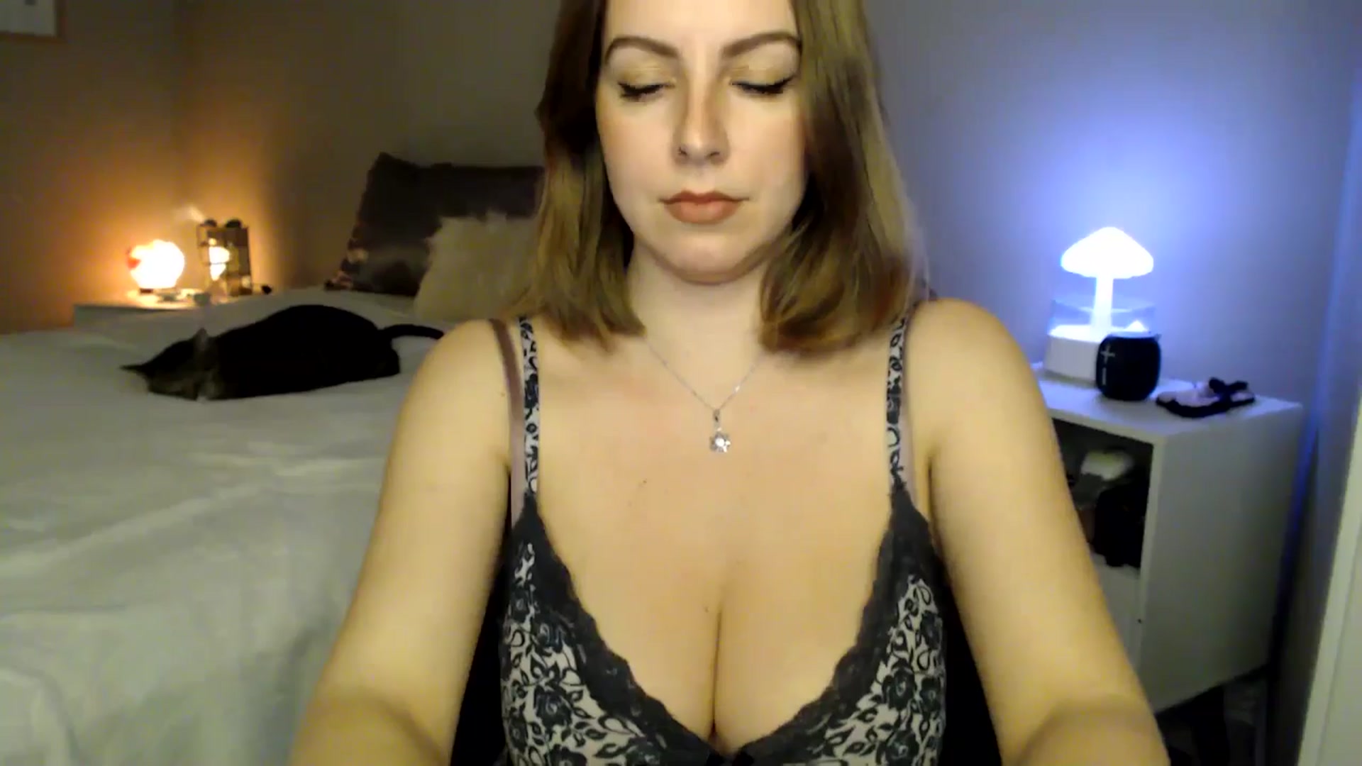 Gallery image thumbnail from MyaDelaney's myfreecams stream on, 02/10/2025, 05:12 image 17 of 20