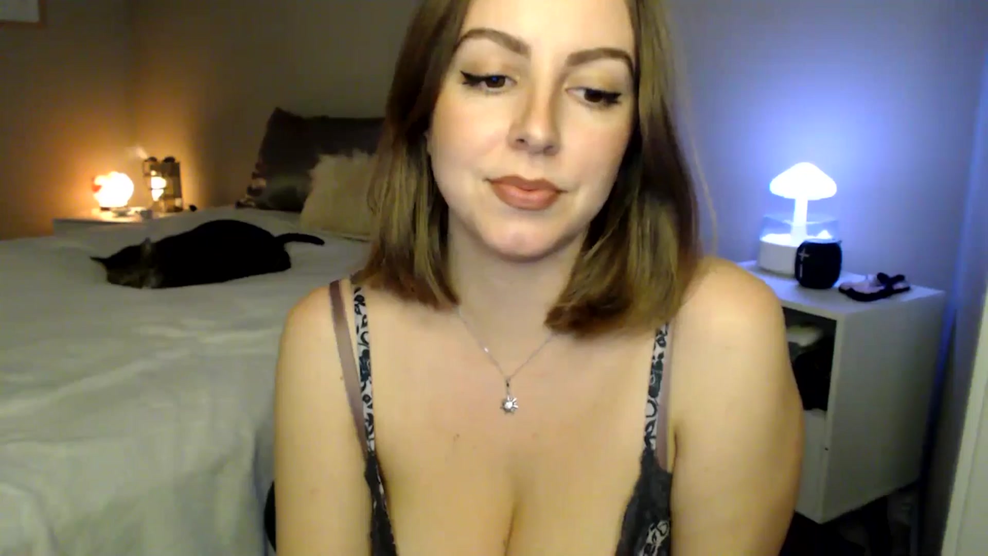 Gallery image thumbnail from MyaDelaney's myfreecams stream on, 02/10/2025, 05:12 image 20 of 20