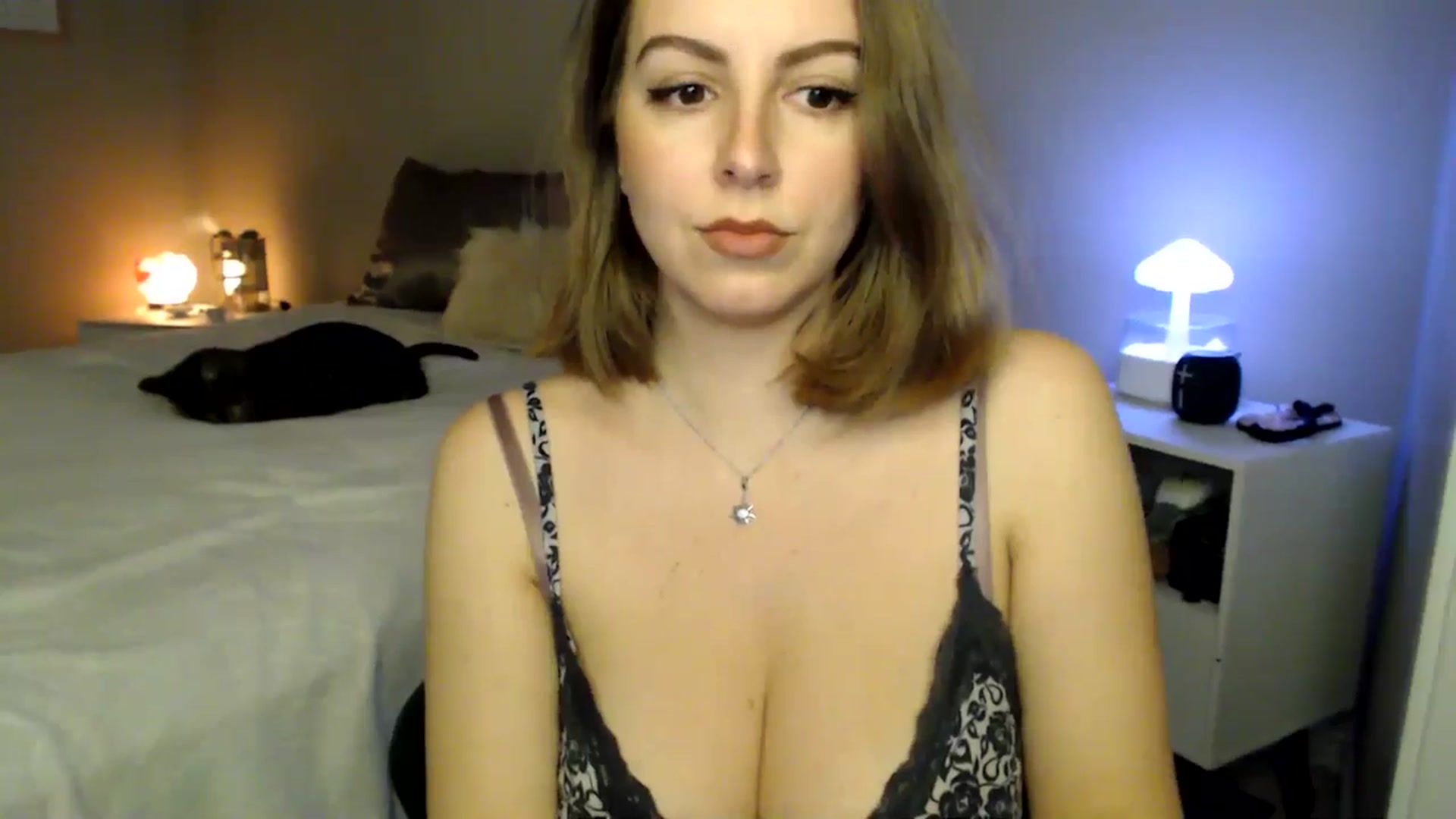 Gallery image thumbnail from MyaDelaney's myfreecams stream on, 02/10/2025, 05:12 image 9 of 20