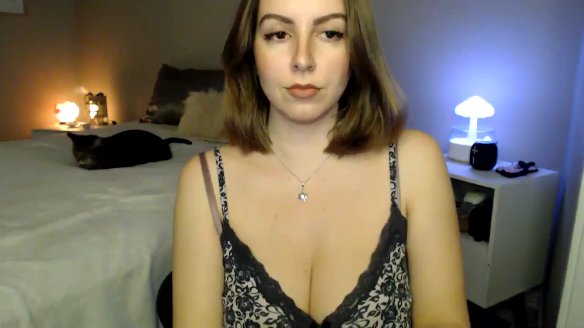 Gallery image thumbnail from MyaDelaney's myfreecams stream on, 02/10/2025, 05:12 image 7 of 20