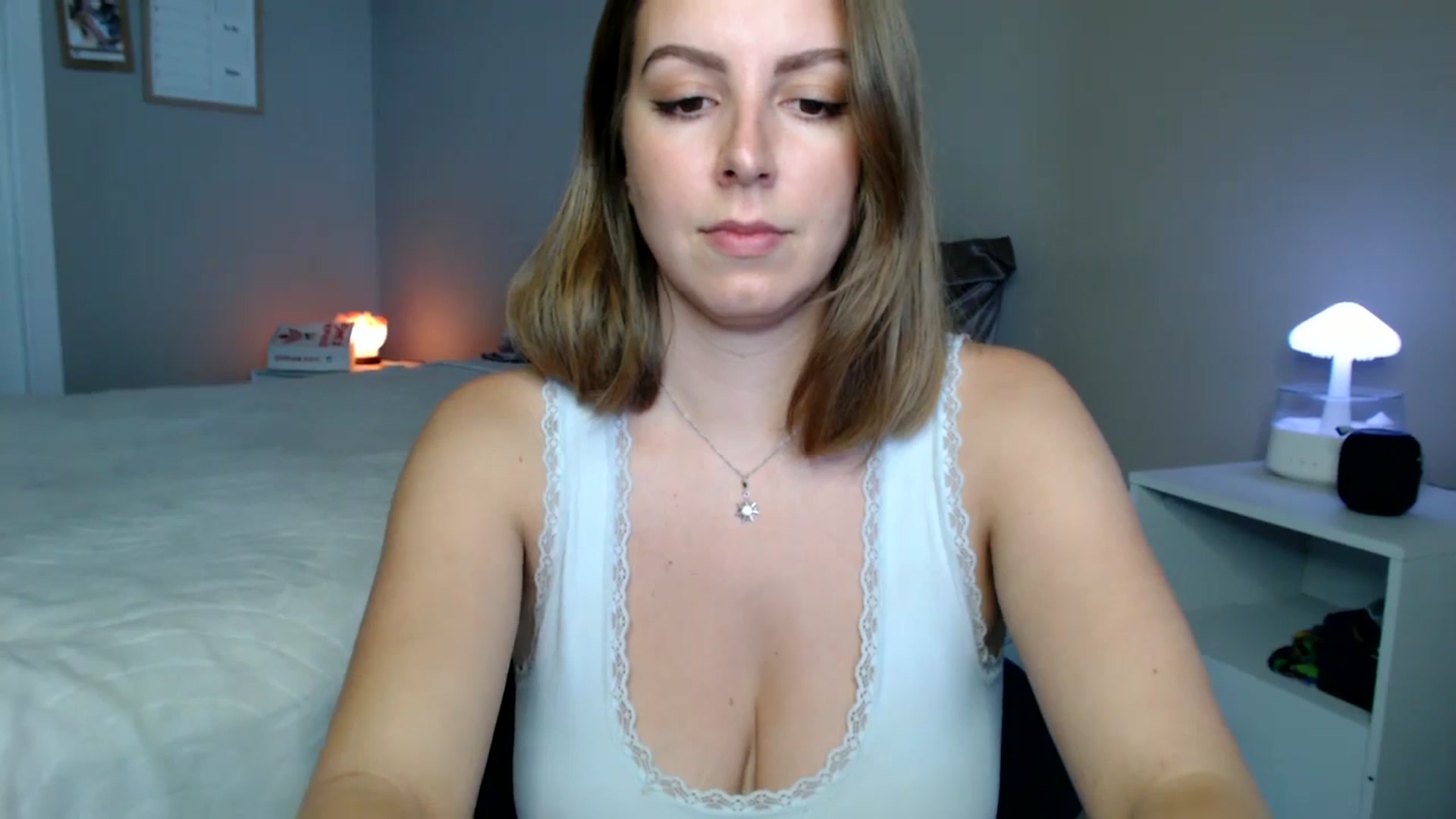 Gallery image thumbnail from MyaDelaney's myfreecams stream on, 03/28/2025, 19:37 image 5 of 20