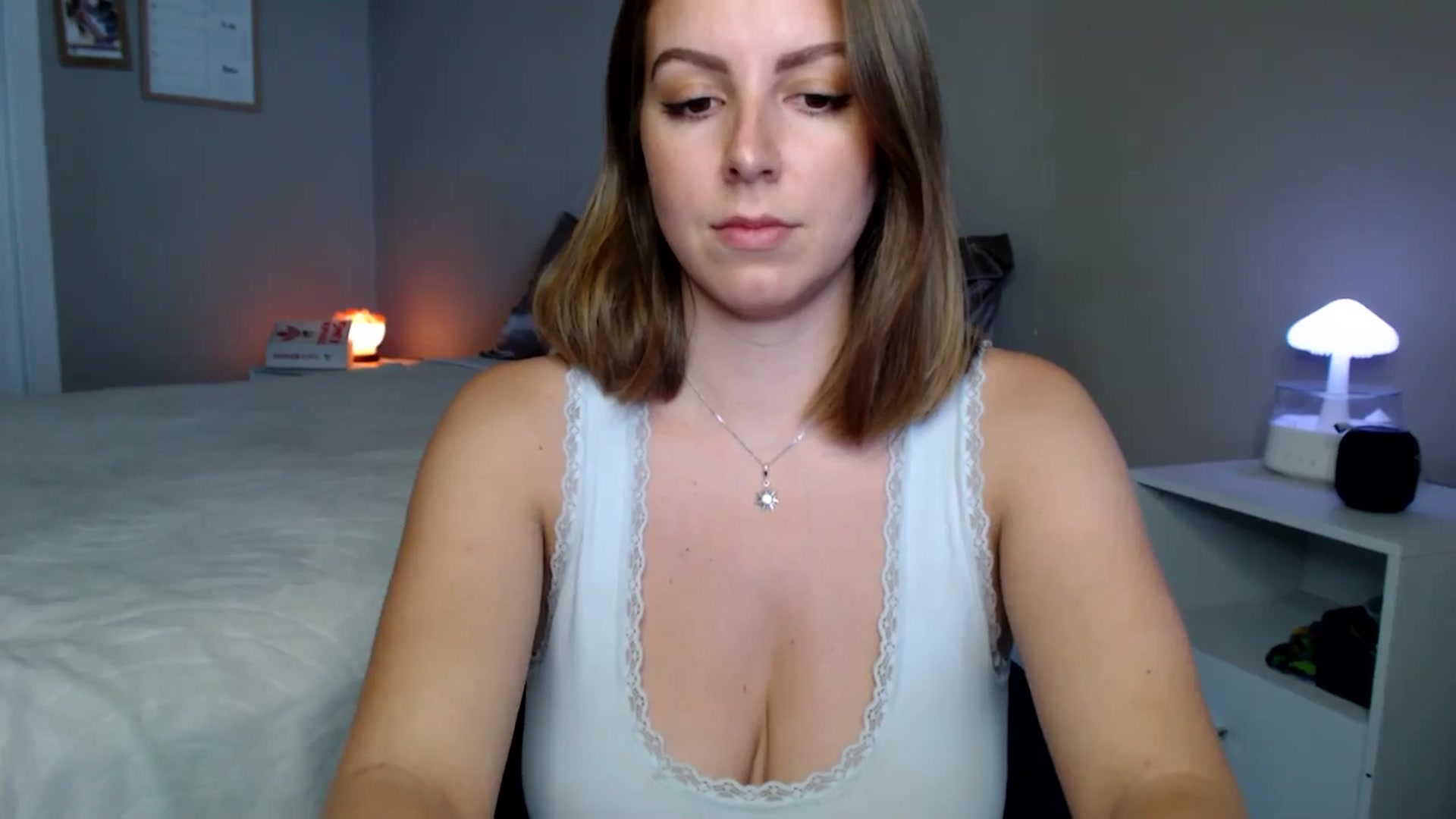 Gallery image thumbnail from MyaDelaney's myfreecams stream on, 03/28/2025, 19:37 image 3 of 20