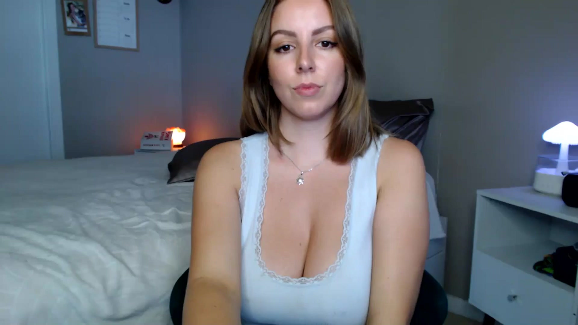 Gallery image thumbnail from MyaDelaney's myfreecams stream on, 03/28/2025, 20:10 image 15 of 20