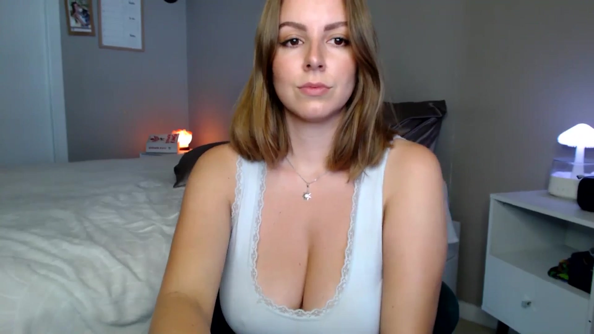 Gallery image thumbnail from MyaDelaney's myfreecams stream on, 03/28/2025, 20:10 image 3 of 20