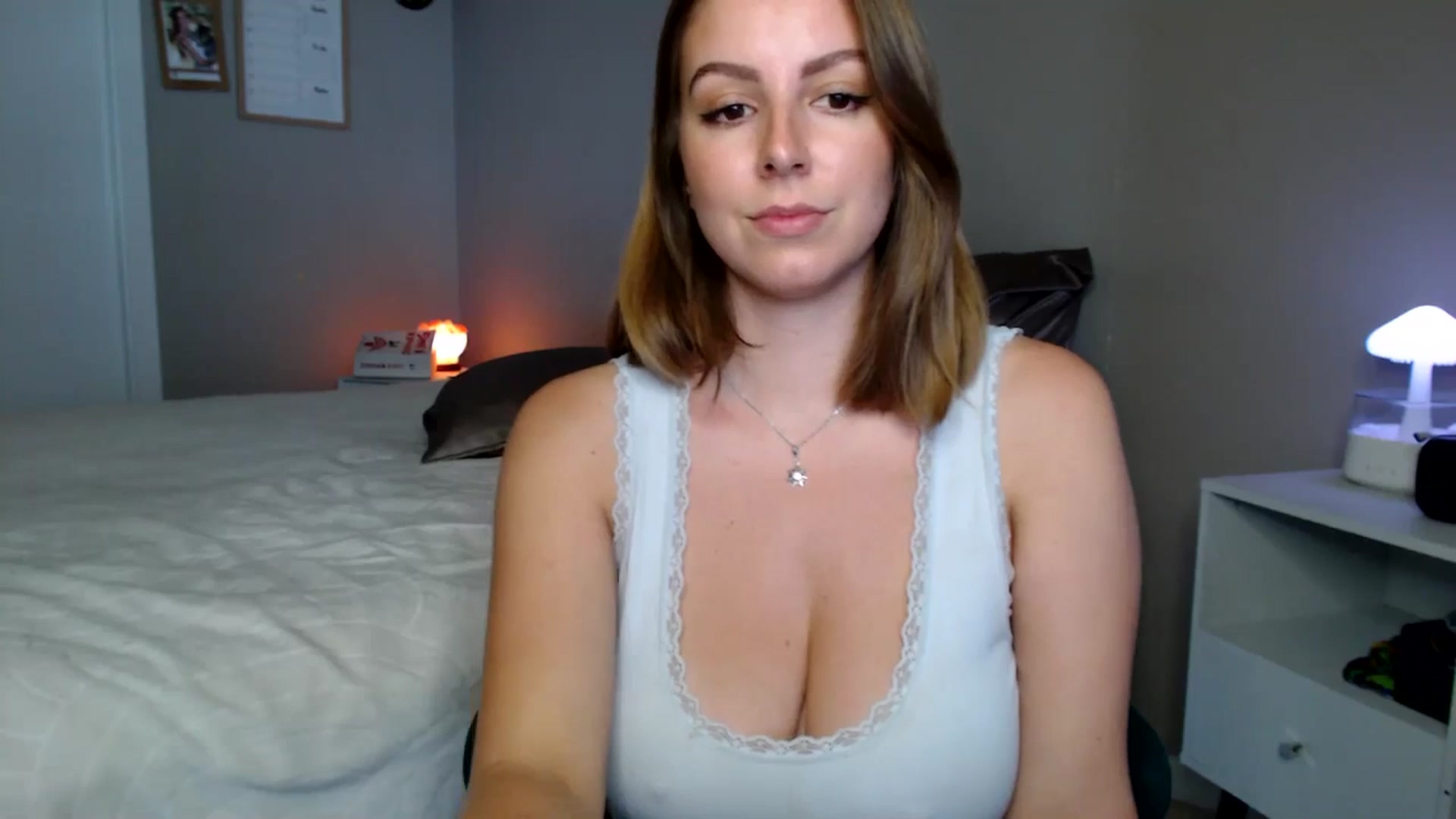 Gallery image thumbnail from MyaDelaney's myfreecams stream on, 03/28/2025, 20:10 image 17 of 20