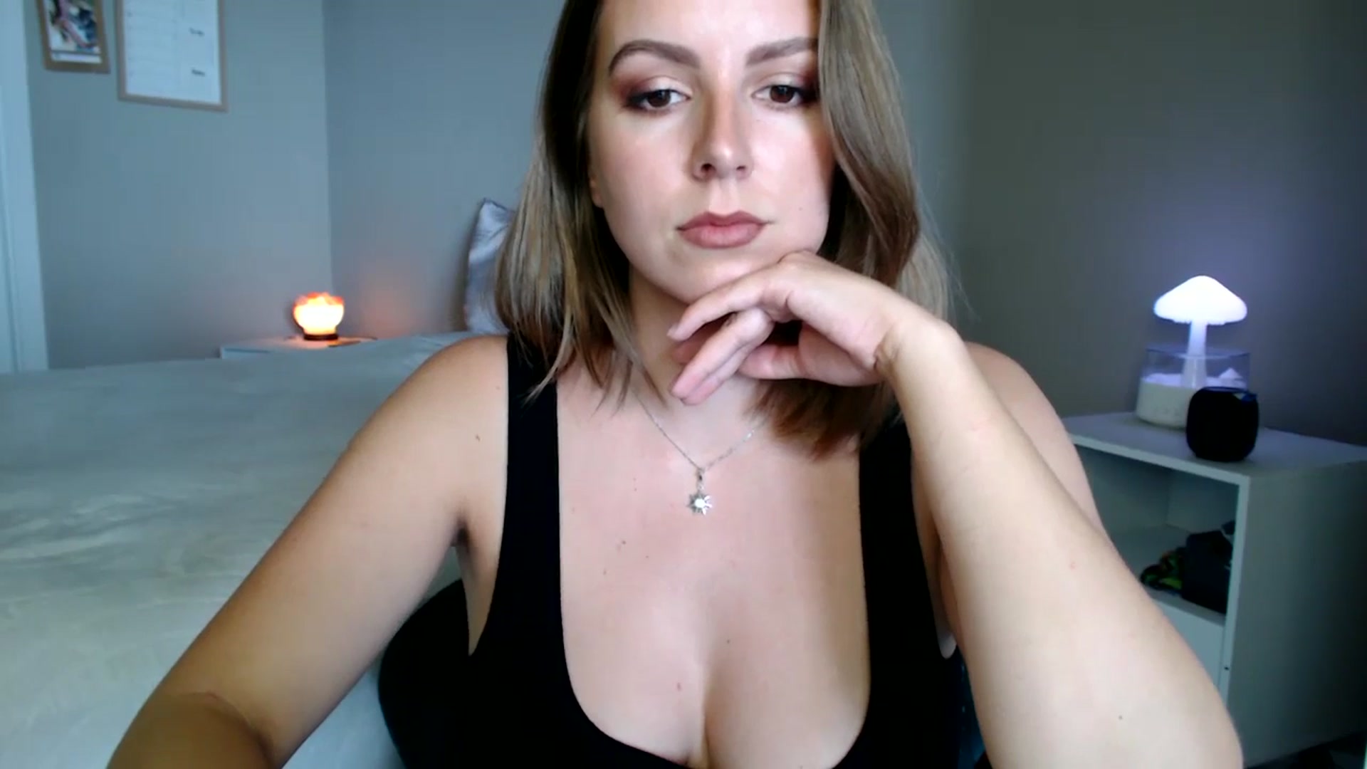 Gallery image thumbnail from MyaDelaney's myfreecams stream on, 03/29/2025, 20:55 image 20 of 20