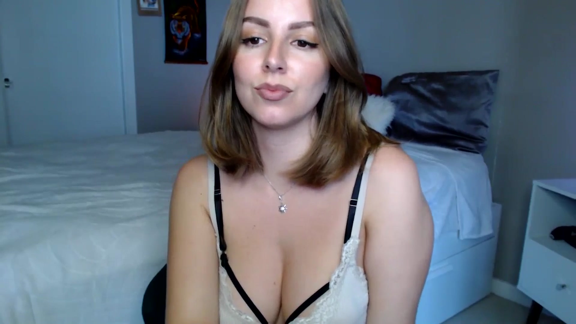 Gallery image thumbnail from MyaDelaney's myfreecams stream on, 04/11/2025, 02:26 image 12 of 20