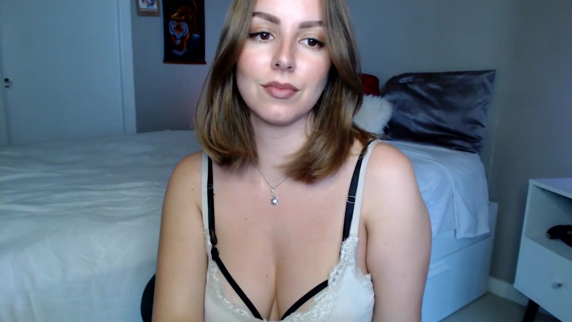 Gallery image thumbnail from MyaDelaney's myfreecams stream on, 04/11/2025, 02:26 image 15 of 20