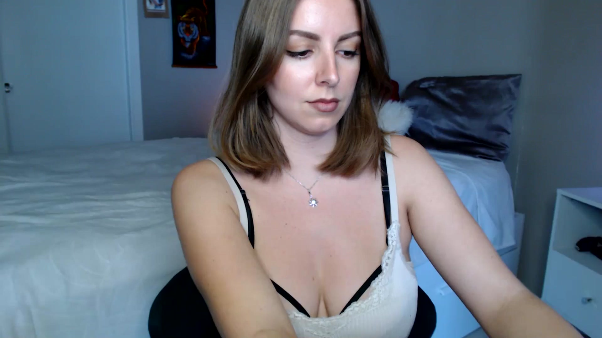 Gallery image thumbnail from MyaDelaney's myfreecams stream on, 04/11/2025, 02:26 image 11 of 20