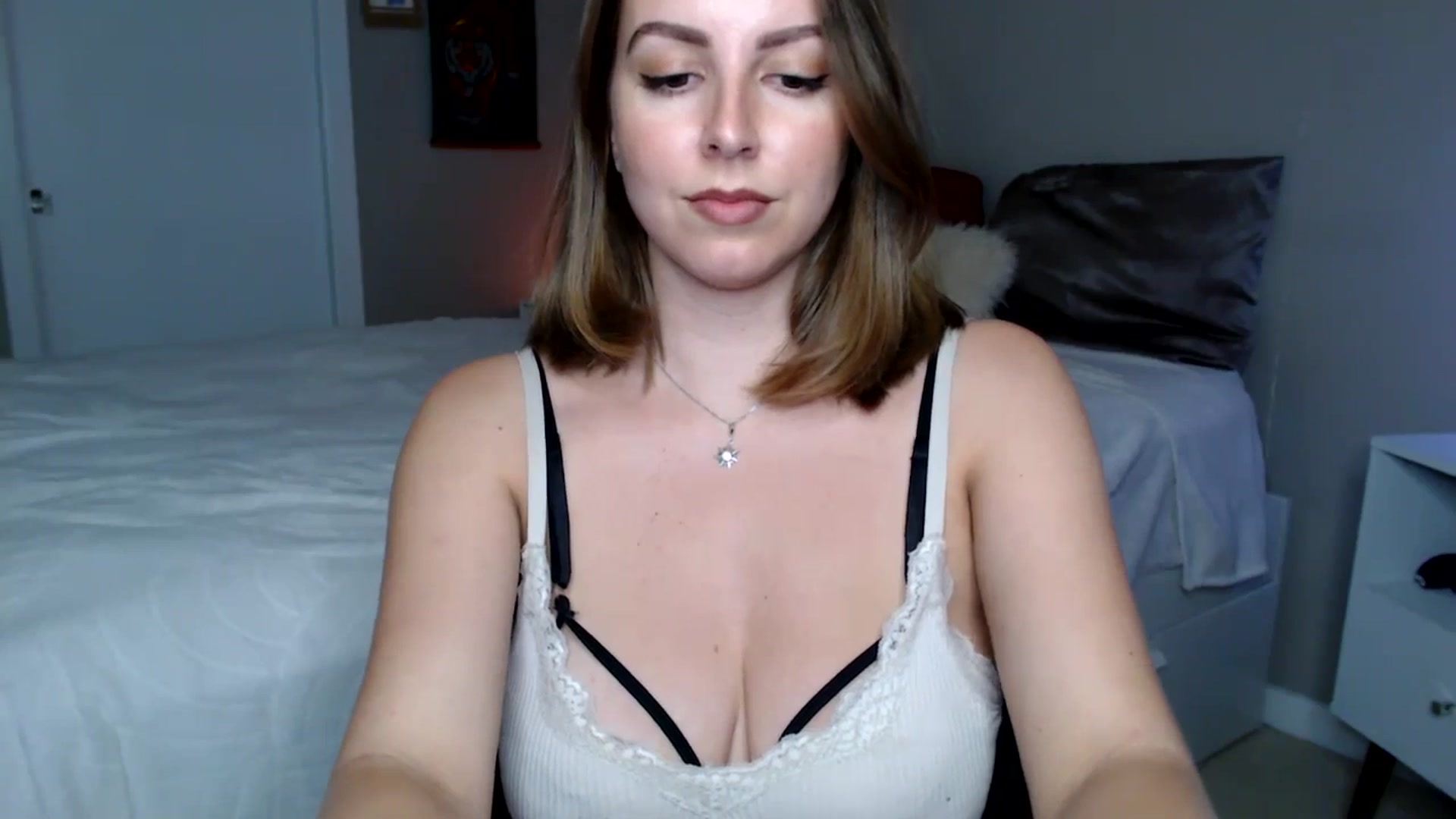 Gallery image thumbnail from MyaDelaney's myfreecams stream on, 04/11/2025, 03:19 image 19 of 20