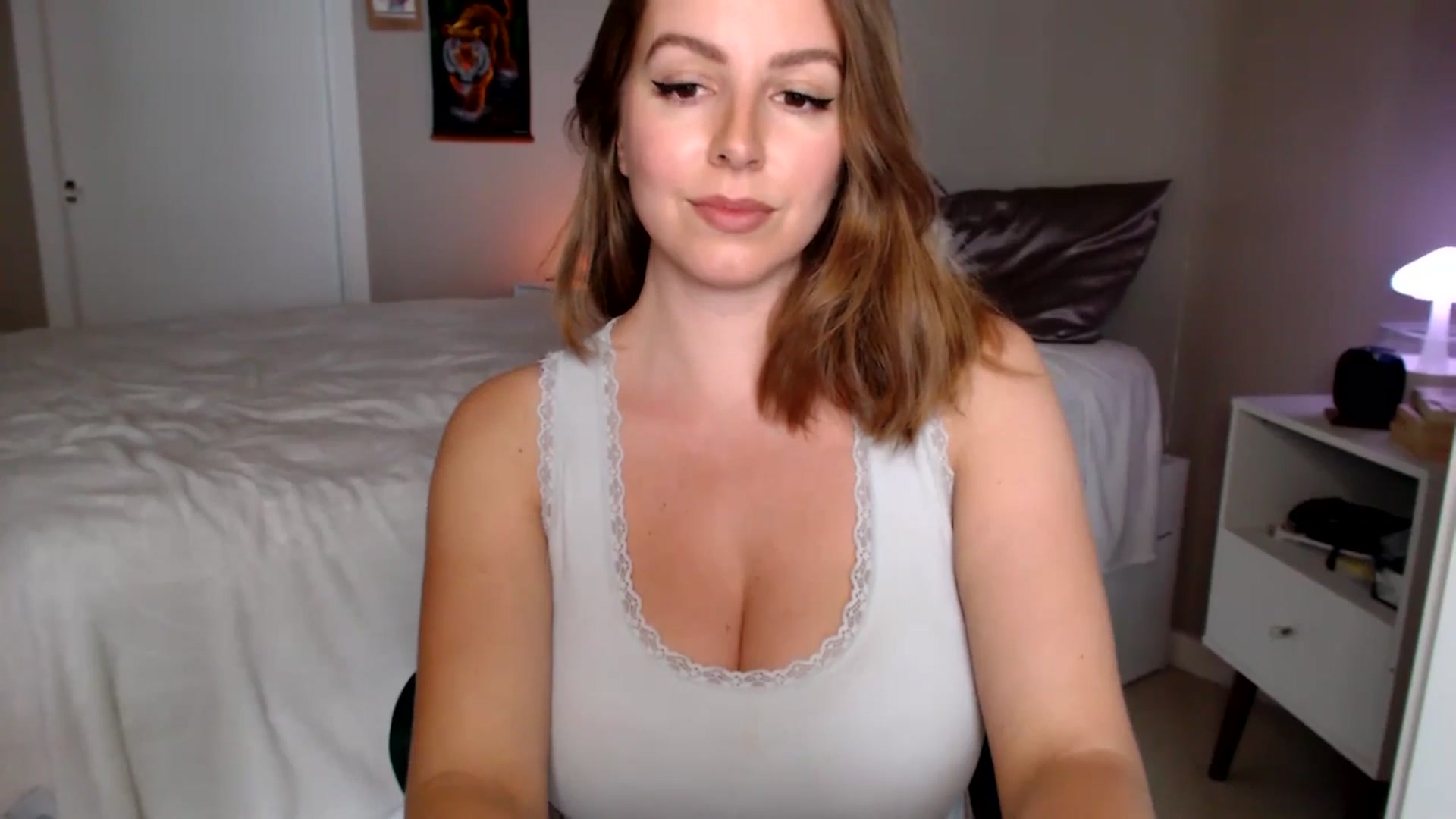 Gallery image thumbnail from MyaDelaney's myfreecams stream on, 04/28/2025, 21:42 image 11 of 20