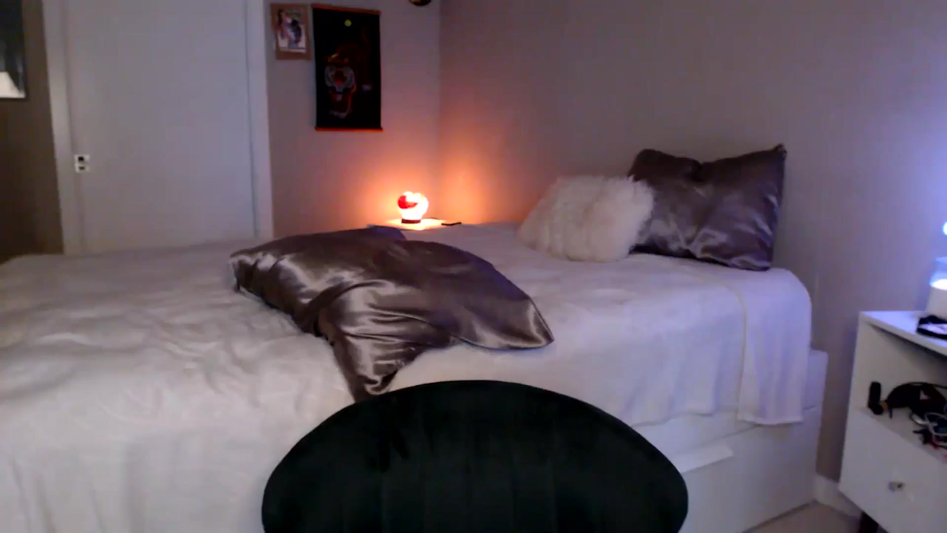 Gallery image thumbnail from MyaDelaney's myfreecams stream on, 05/17/2025, 03:23 image 4 of 20