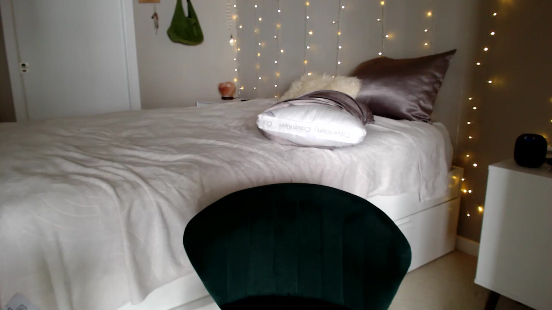 Gallery image thumbnail from MyaDelaney's myfreecams stream on, 06/04/2025, 21:49 image 12 of 20