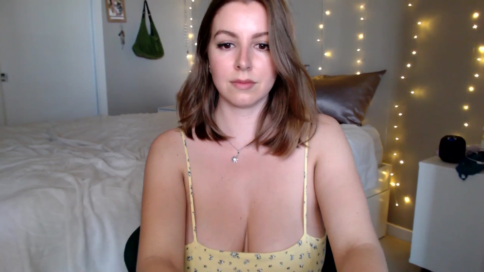 Gallery image thumbnail from MyaDelaney's myfreecams stream on, 06/05/2025, 03:21 image 2 of 20