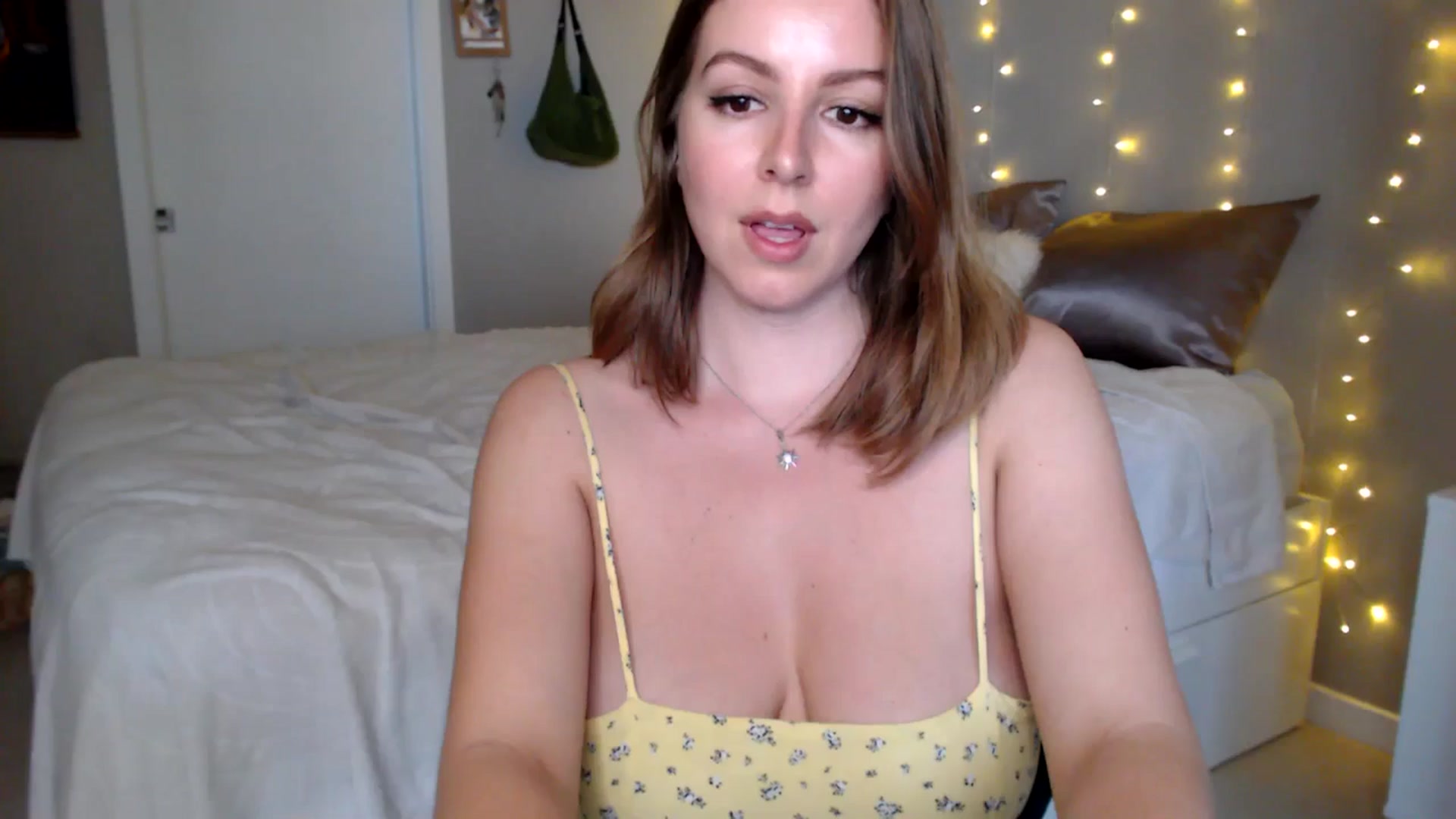 Gallery image thumbnail from MyaDelaney's myfreecams stream on, 06/05/2025, 03:45 image 7 of 20