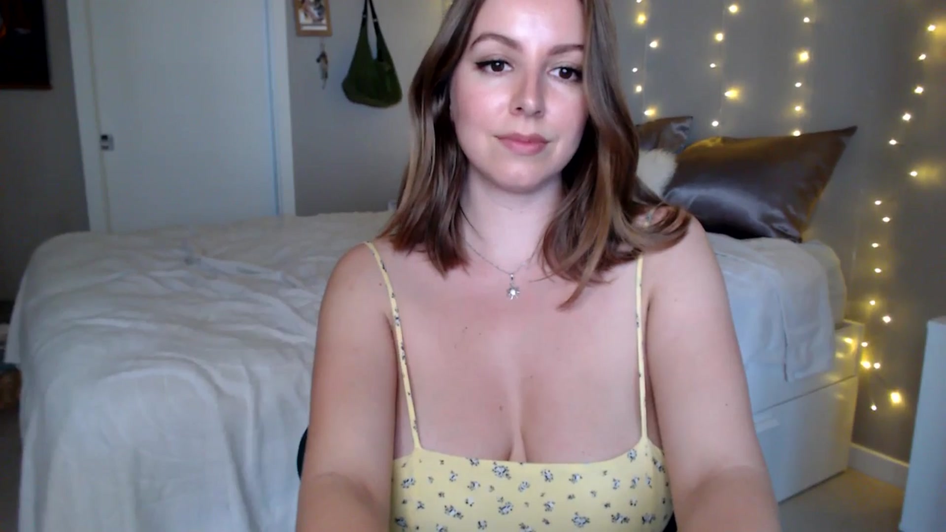 Gallery image thumbnail from MyaDelaney's myfreecams stream on, 06/05/2025, 03:45 image 9 of 20