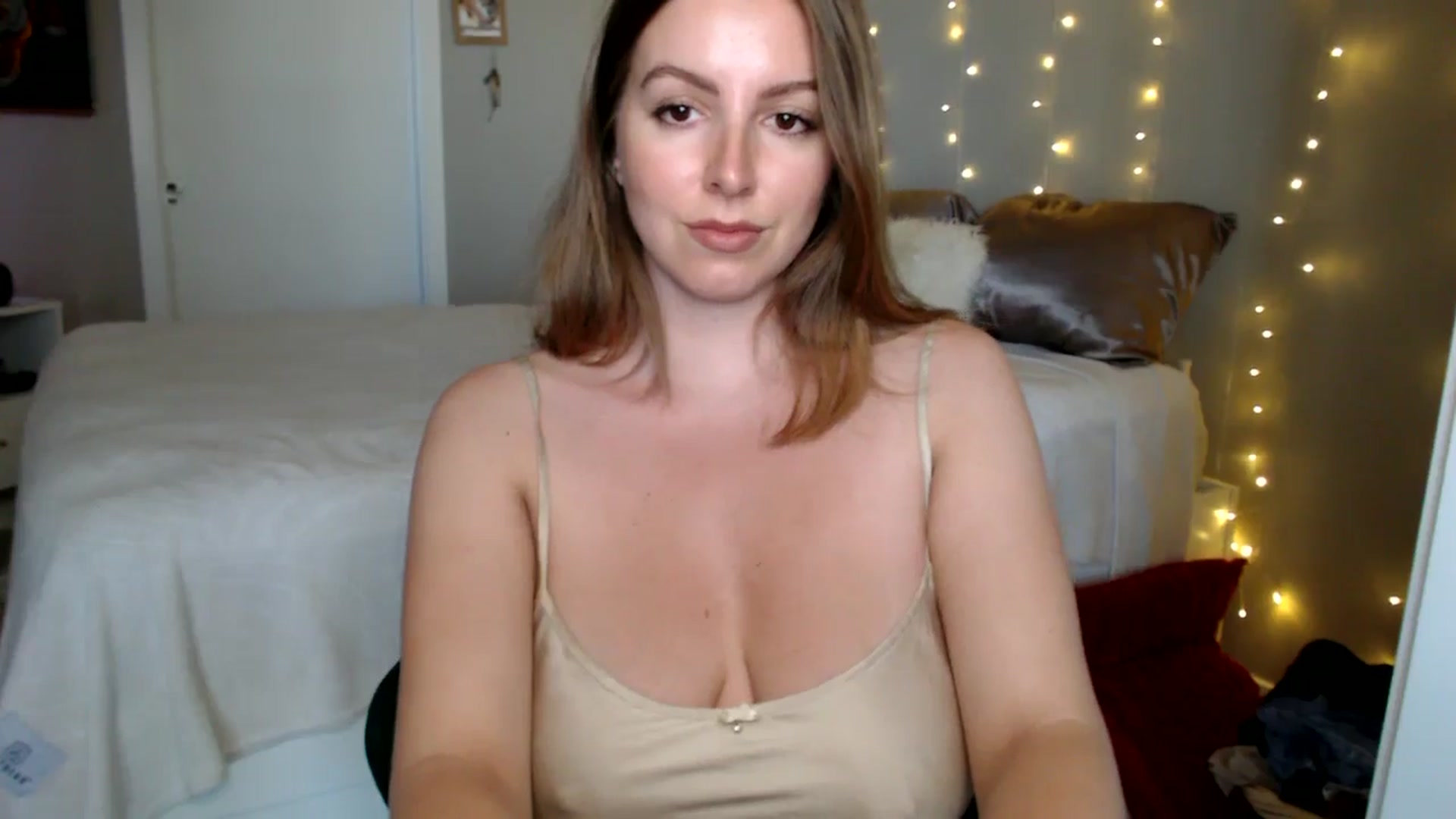 Gallery image thumbnail from MyaDelaney's myfreecams stream on, 06/09/2025, 03:51 image 5 of 20