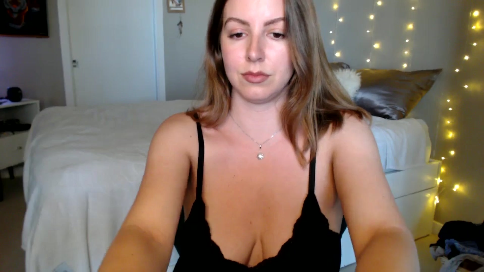 Gallery image thumbnail from MyaDelaney's myfreecams stream on, 06/11/2025, 03:19 image 16 of 20