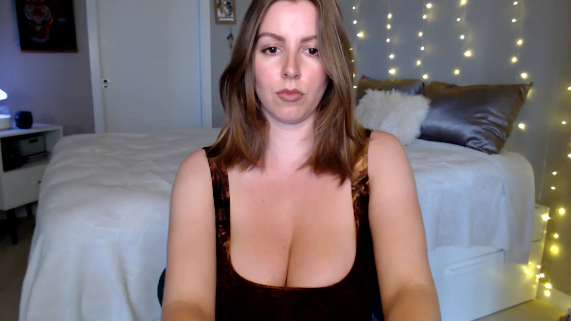 Gallery image thumbnail from MyaDelaney's myfreecams stream on, 06/18/2025, 02:41 image 1 of 20