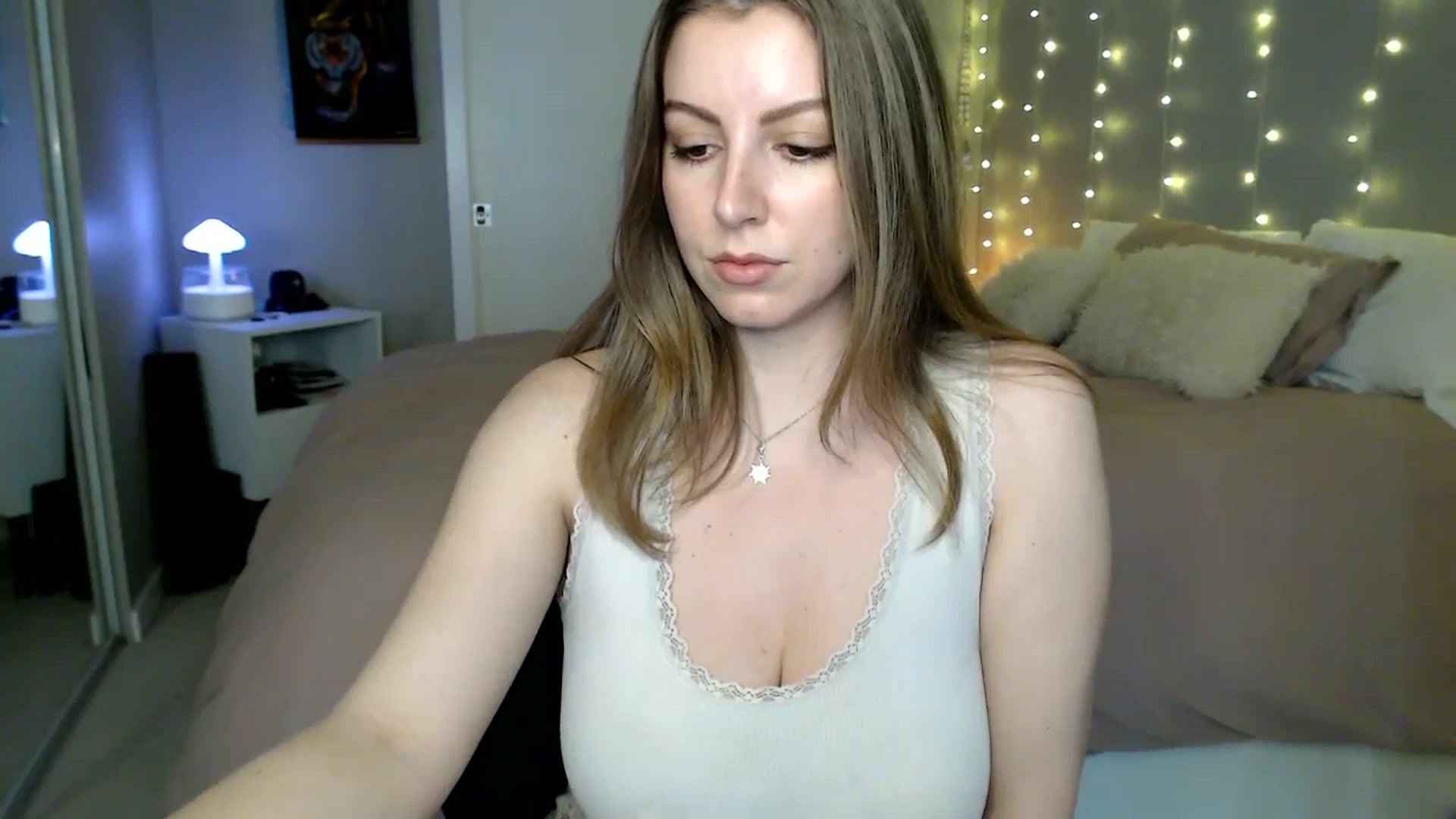 Gallery image thumbnail from MyaDelaney's myfreecams stream on, 11/23/2025, 21:38 image 16 of 20