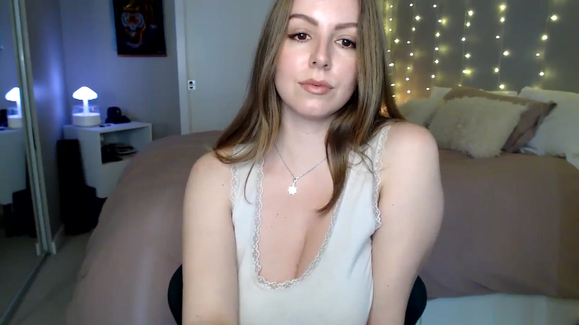 Gallery image thumbnail from MyaDelaney's myfreecams stream on, 11/23/2025, 21:38 image 10 of 20