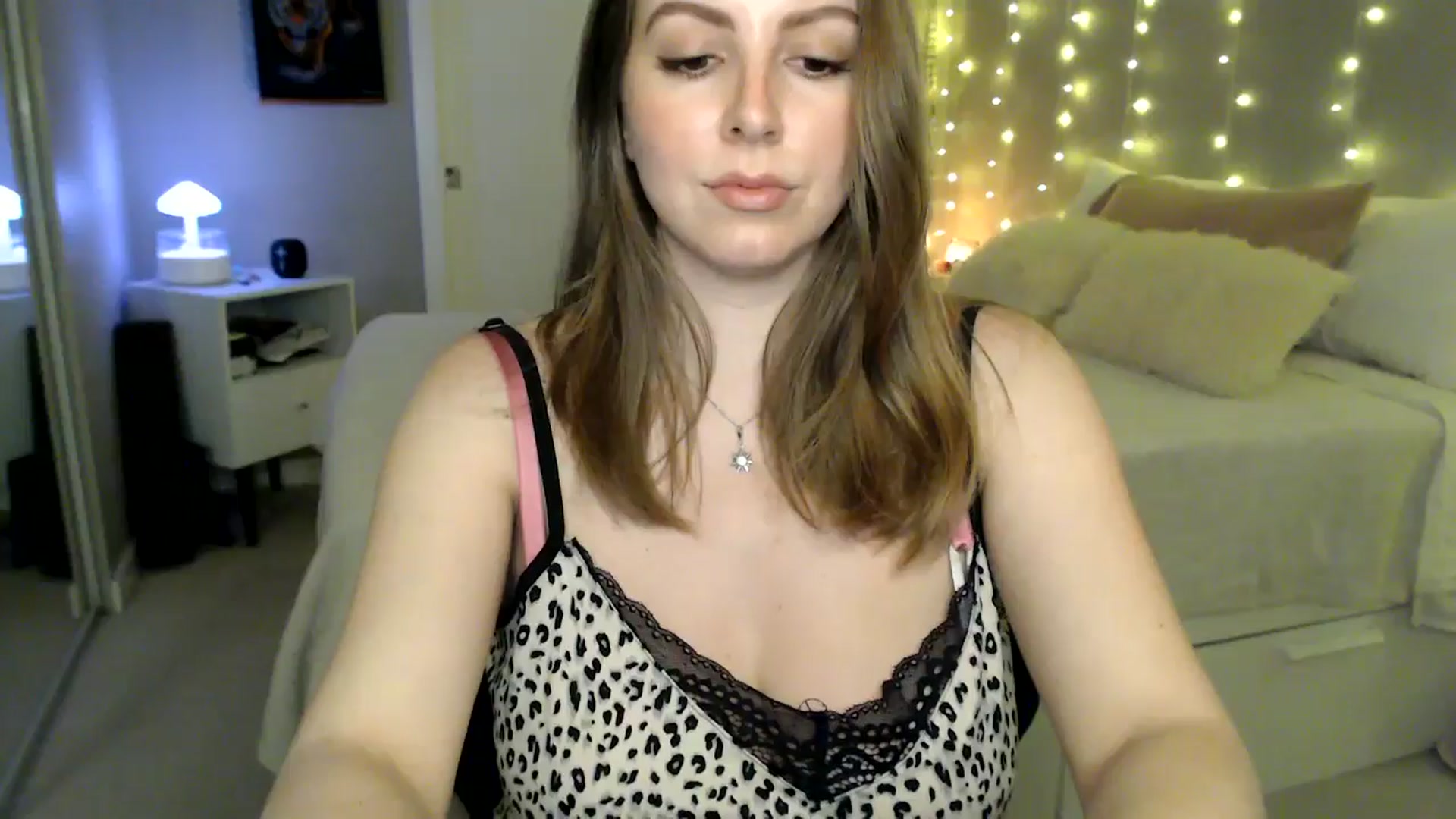 Gallery image thumbnail from MyaDelaney's myfreecams stream on, 12/15/2025, 01:26 image 1 of 20