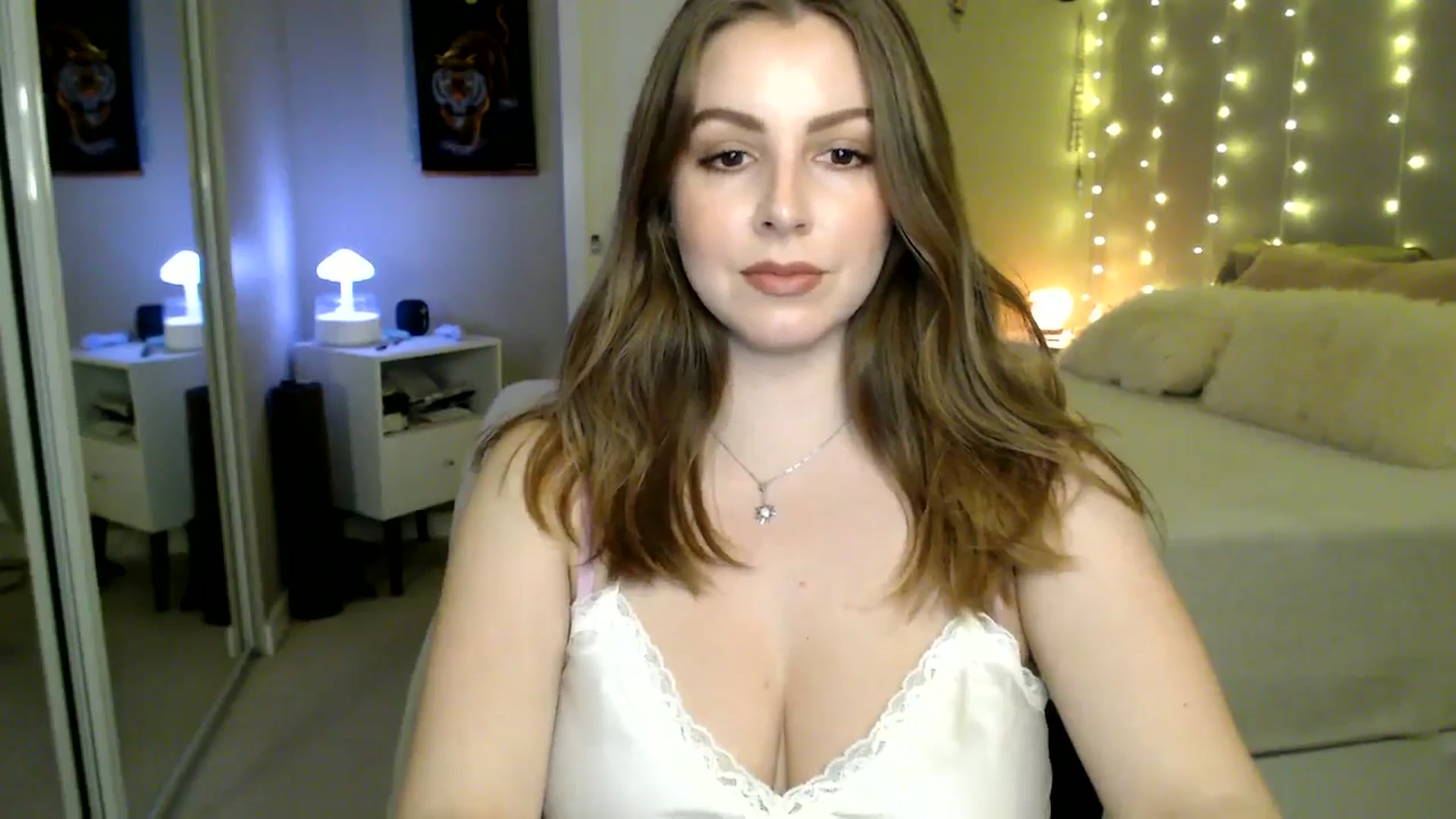 Gallery image thumbnail from MyaDelaney's myfreecams stream on, 01/01/2026, 01:26 image 3 of 20
