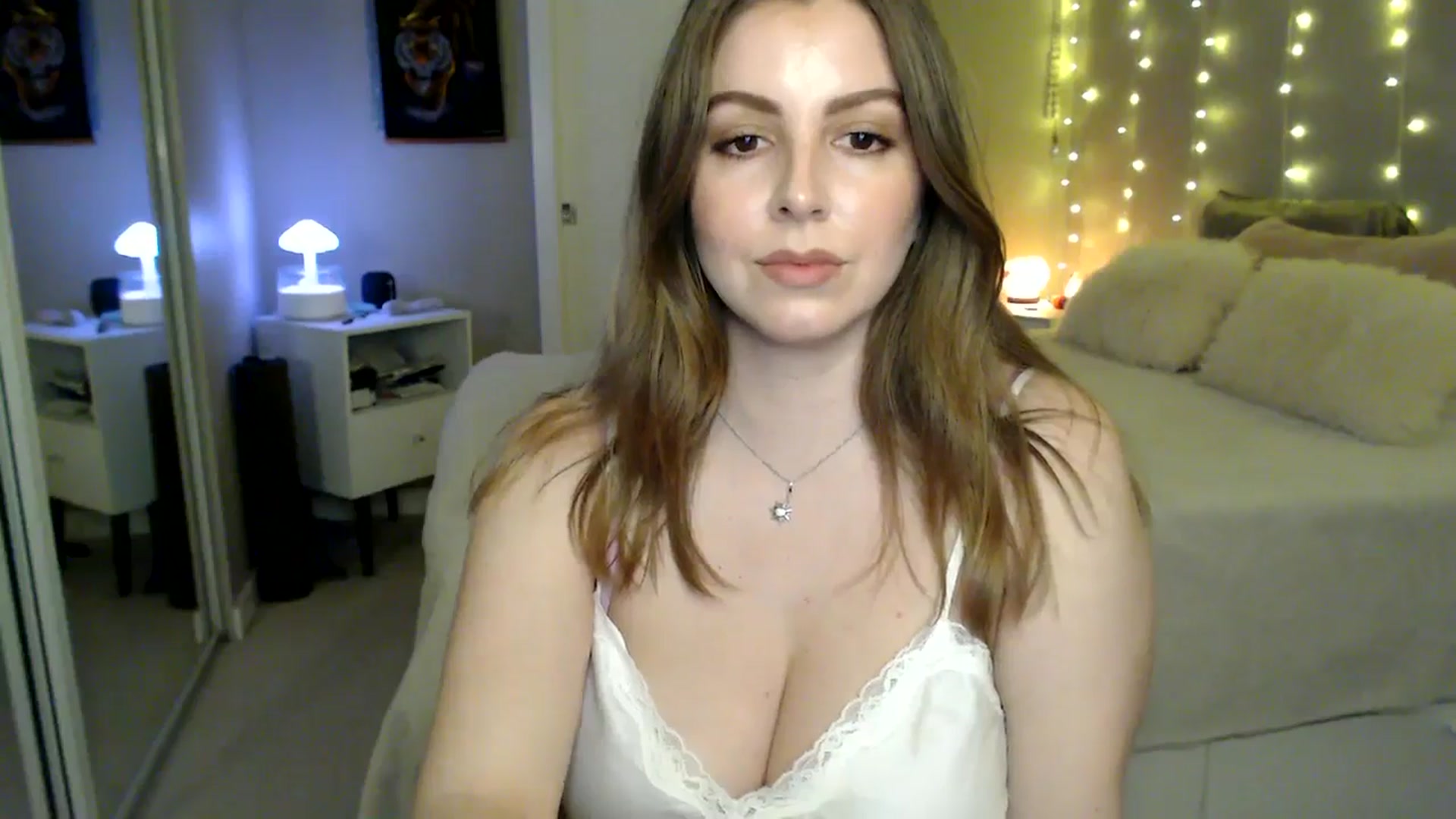 Gallery image thumbnail from MyaDelaney's myfreecams stream on, 01/01/2026, 03:31 image 4 of 20