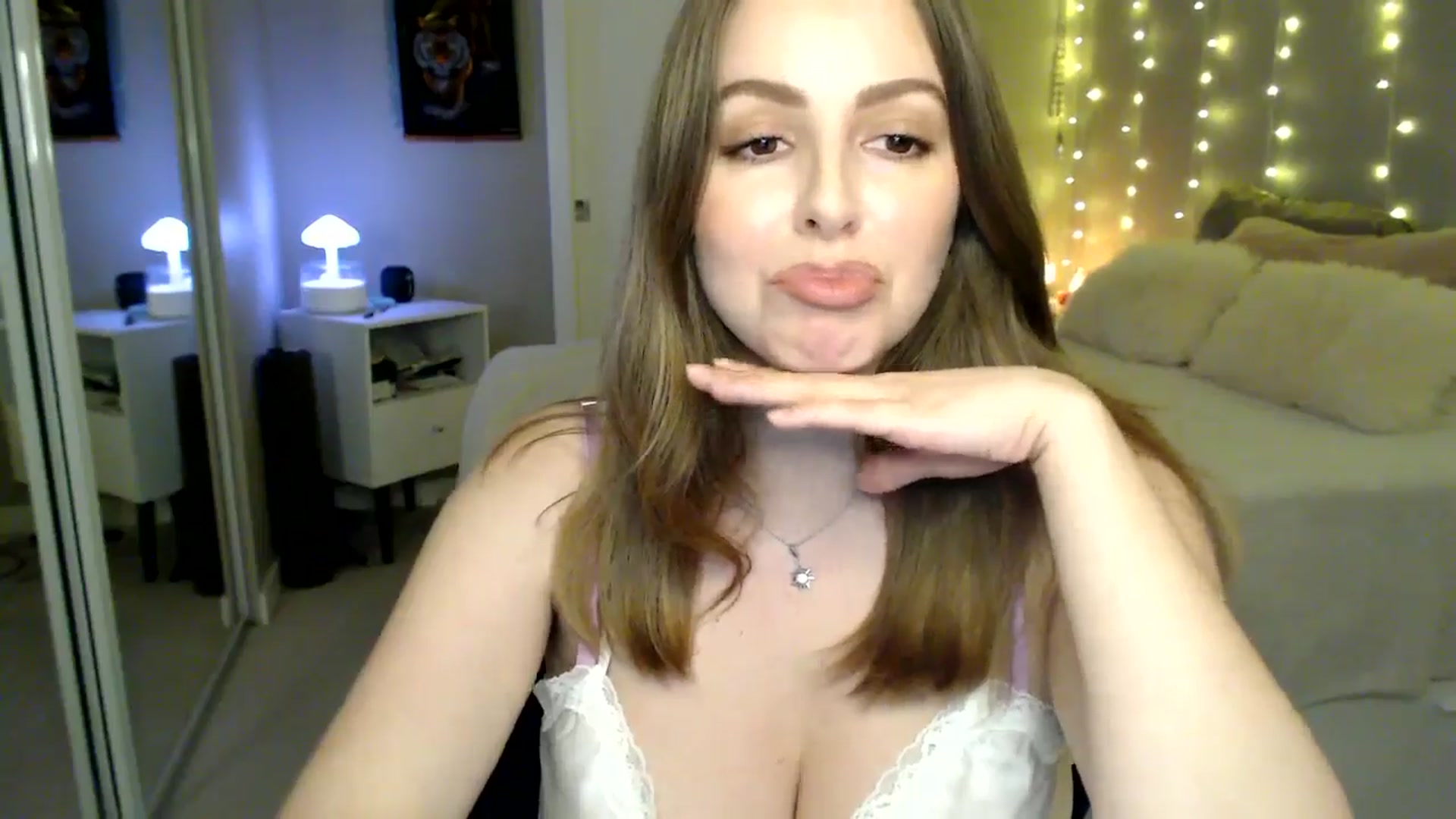 Gallery image thumbnail from MyaDelaney's myfreecams stream on, 01/01/2026, 06:26 image 19 of 20