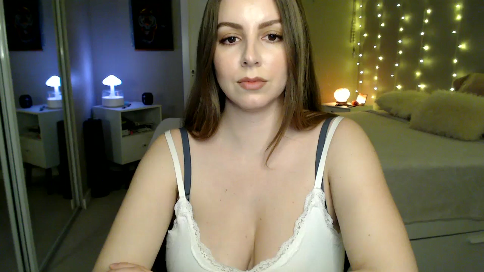 Gallery image thumbnail from MyaDelaney's myfreecams stream on, 01/05/2026, 07:04 image 13 of 20