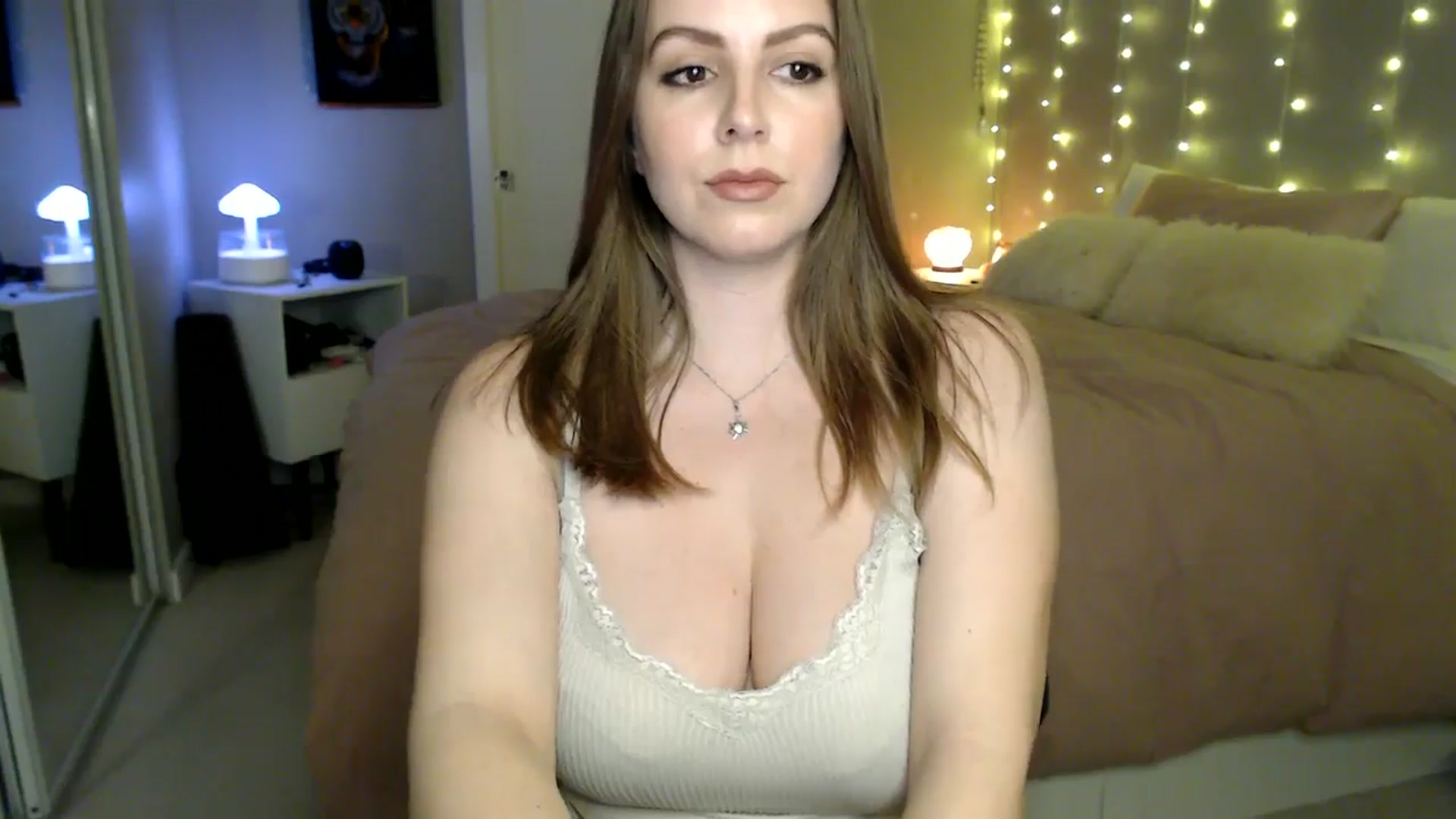 Gallery image thumbnail from MyaDelaney's myfreecams stream on, 01/18/2026, 05:20 image 4 of 20