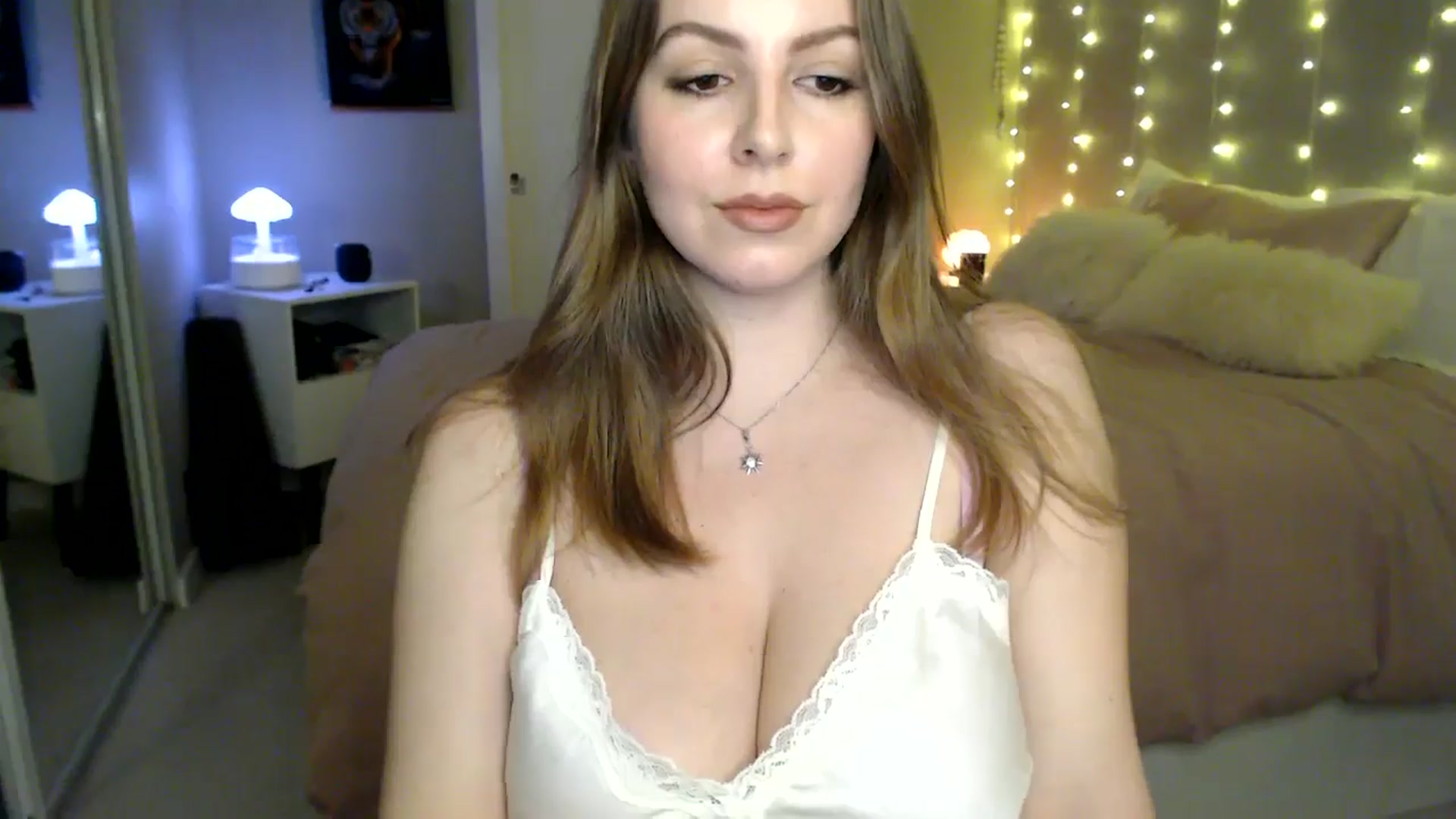 Gallery image thumbnail from MyaDelaney's myfreecams stream on, 01/21/2026, 05:48 image 13 of 20