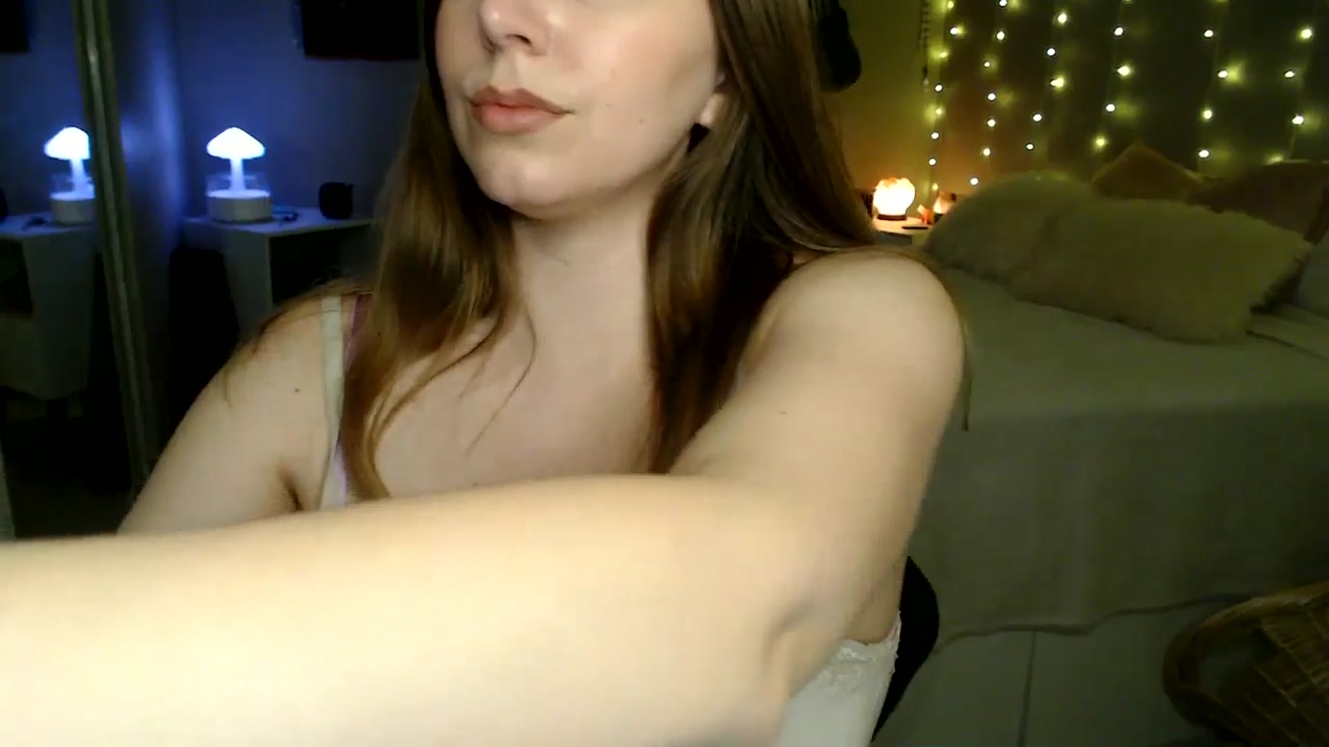 Gallery image thumbnail from MyaDelaney's myfreecams stream on, 02/02/2026, 06:32 image 19 of 20