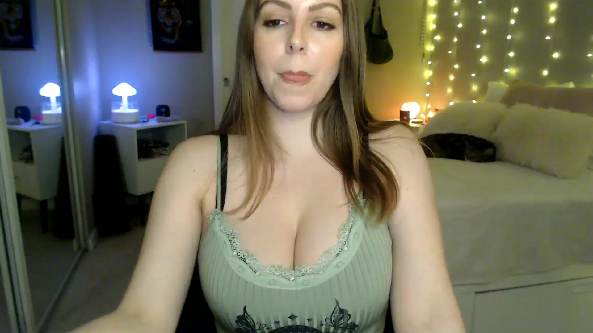 Gallery image thumbnail from MyaDelaney's myfreecams stream on, 02/04/2026, 04:00 image 15 of 20