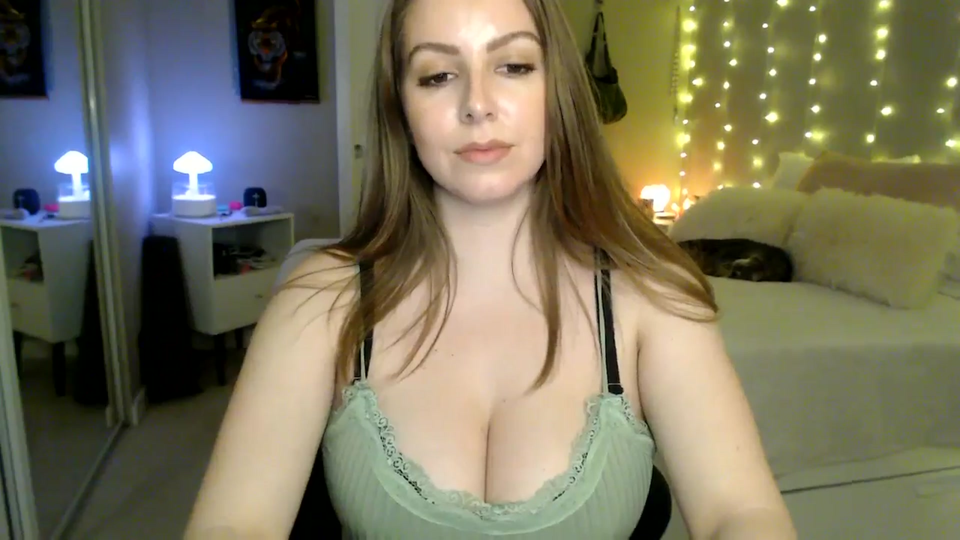 Gallery image thumbnail from MyaDelaney's myfreecams stream on, 02/04/2026, 04:40 image 18 of 20