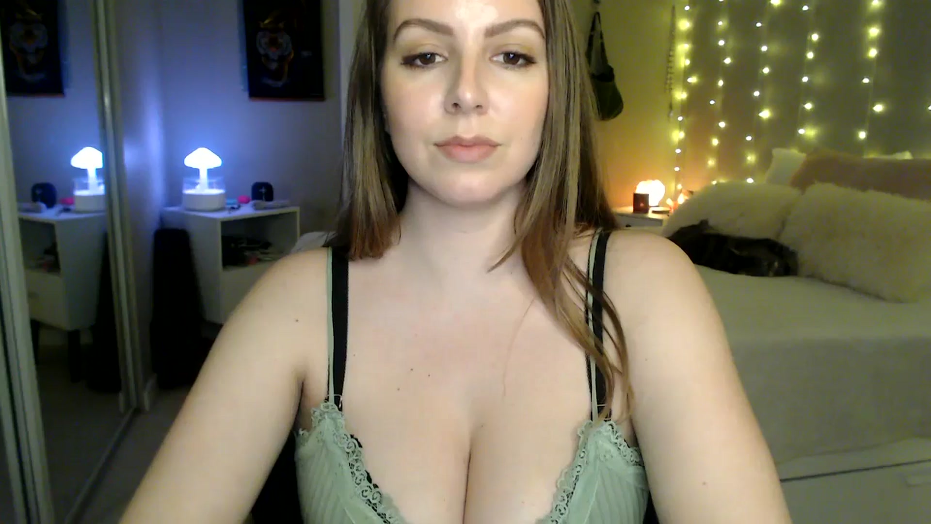 Gallery image thumbnail from MyaDelaney's myfreecams stream on, 02/04/2026, 05:17 image 3 of 20